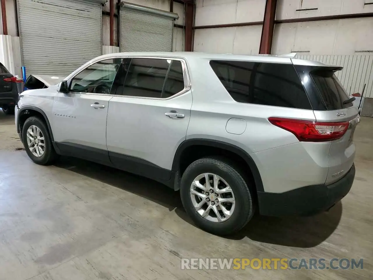 2 Photograph of a damaged car 1GNERFKWXMJ263118 CHEVROLET TRAVERSE 2021