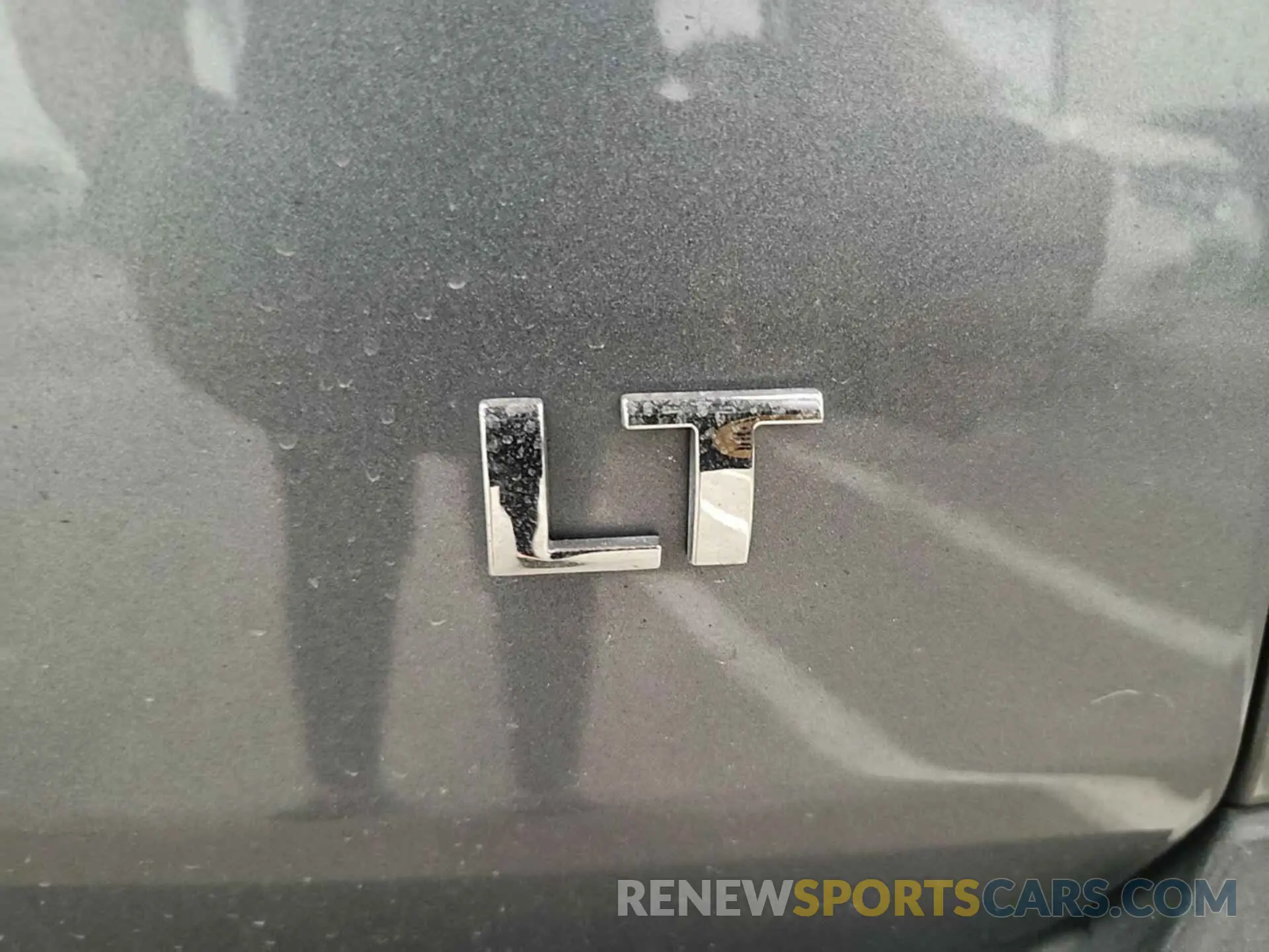 5 Photograph of a damaged car 1GNERGKW0MJ185390 CHEVROLET TRAVERSE 2021