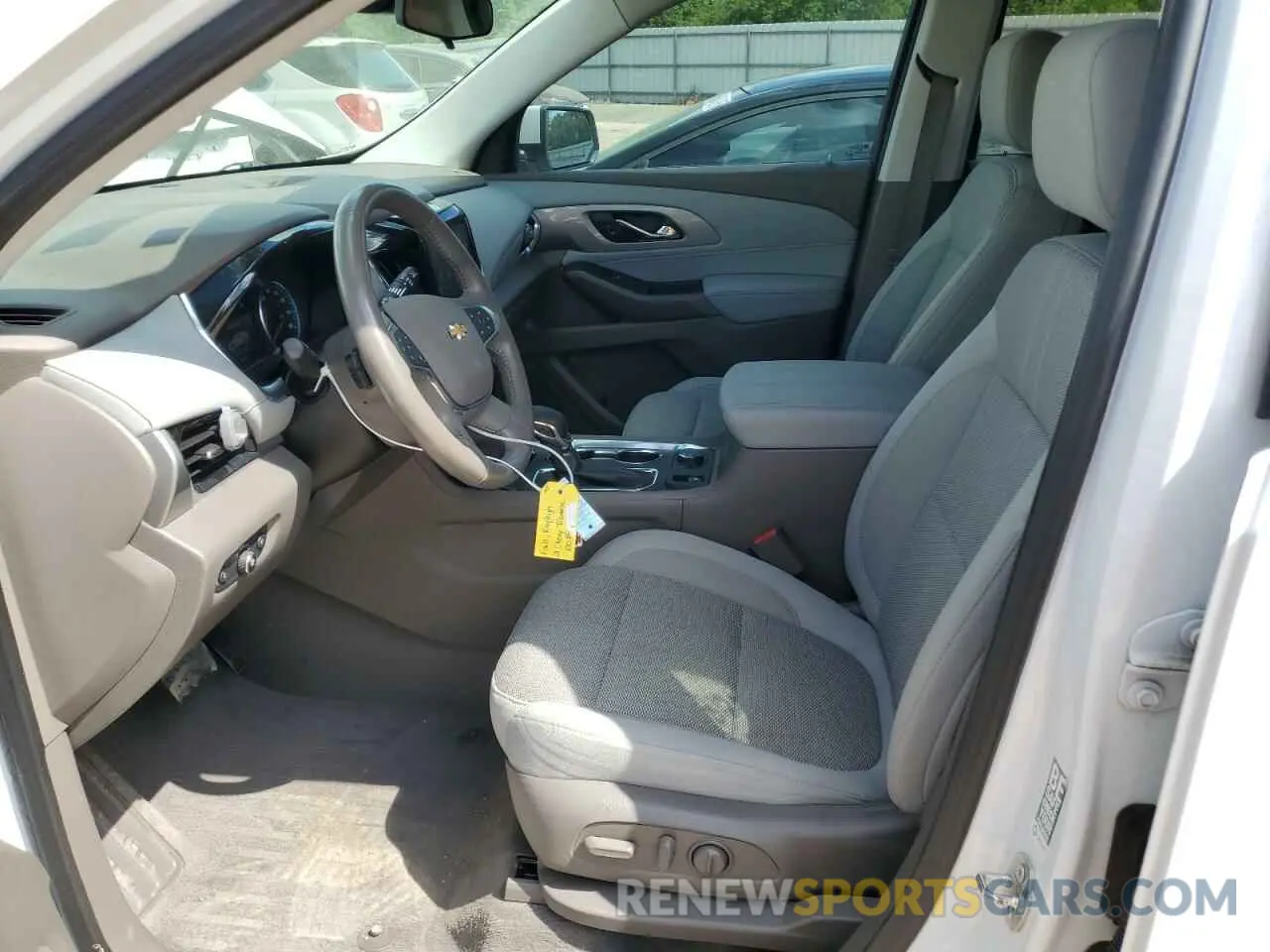 7 Photograph of a damaged car 1GNERGKW1MJ191277 CHEVROLET TRAVERSE 2021