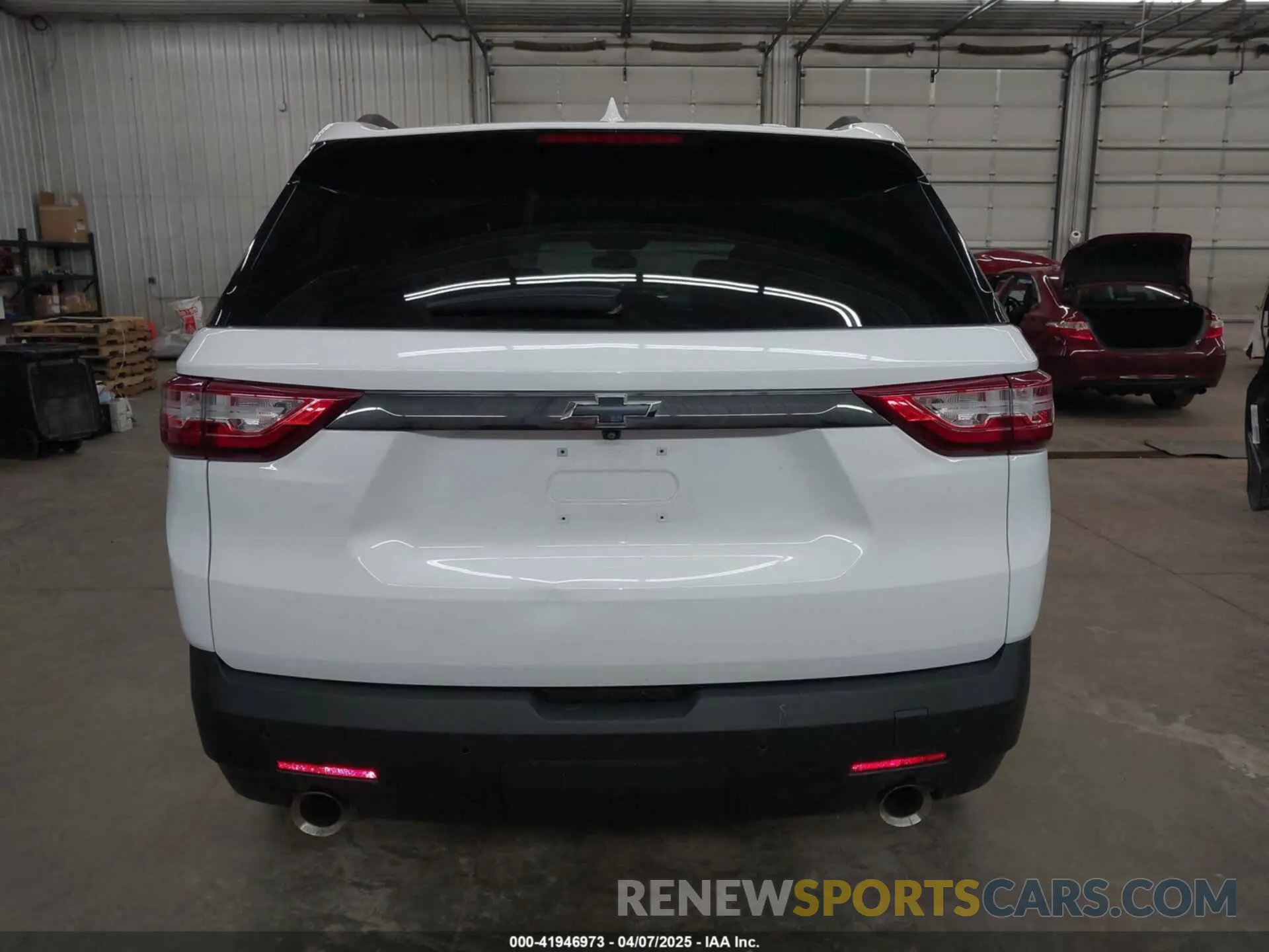 16 Photograph of a damaged car 1GNERGKW1MJ206196 CHEVROLET TRAVERSE 2021