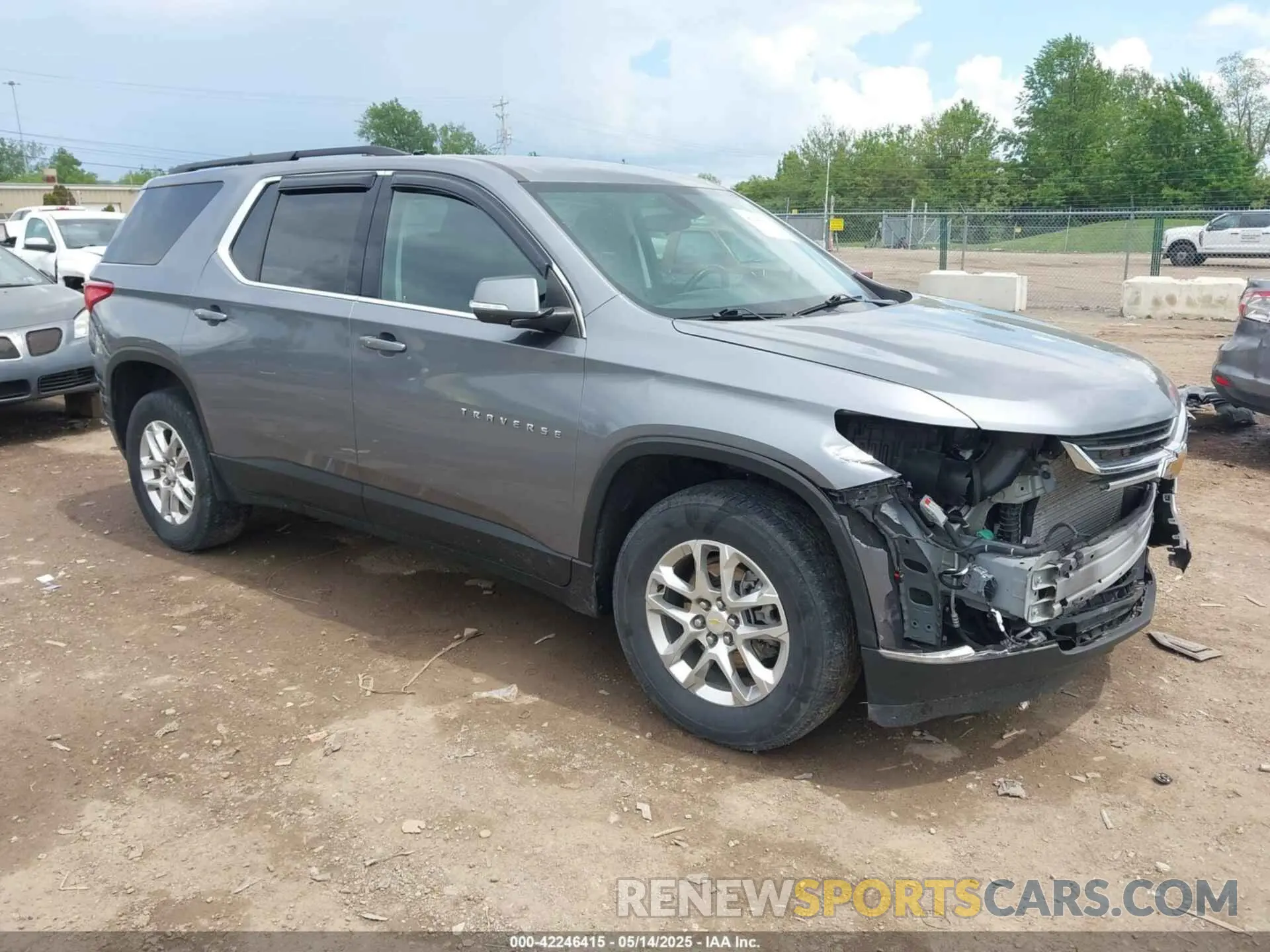 1 Photograph of a damaged car 1GNERGKW1MJ256399 CHEVROLET TRAVERSE 2021