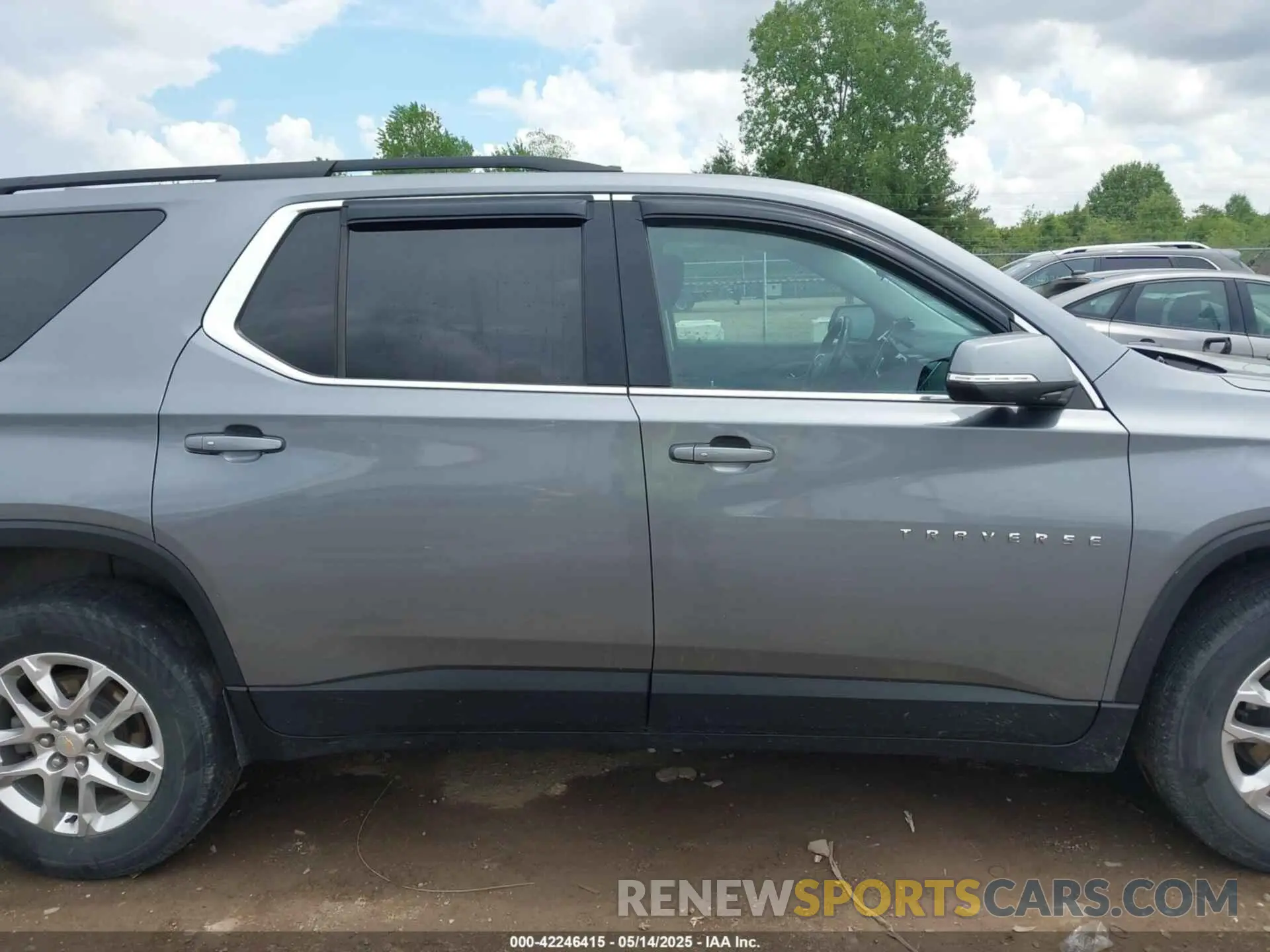 14 Photograph of a damaged car 1GNERGKW1MJ256399 CHEVROLET TRAVERSE 2021