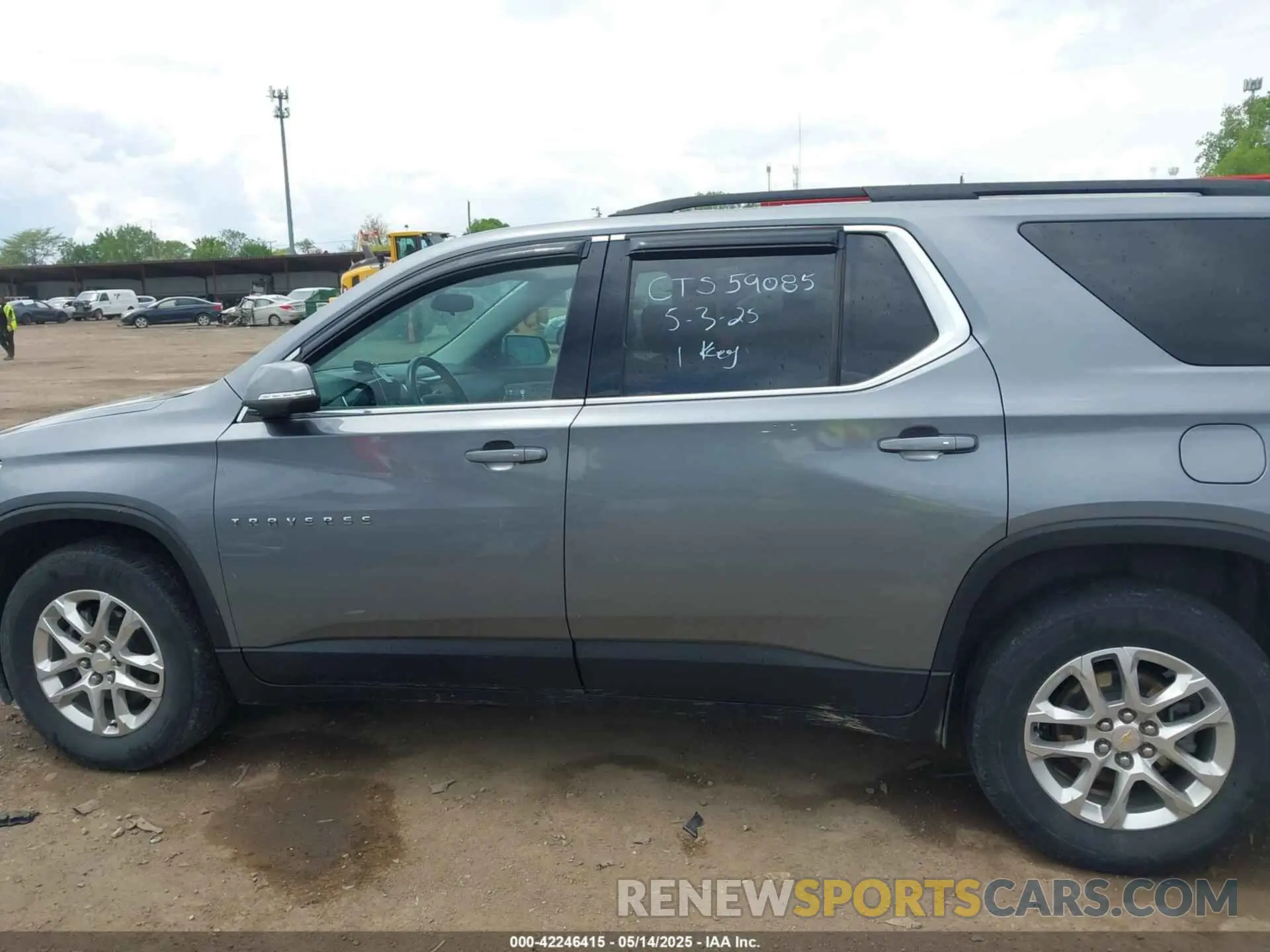15 Photograph of a damaged car 1GNERGKW1MJ256399 CHEVROLET TRAVERSE 2021