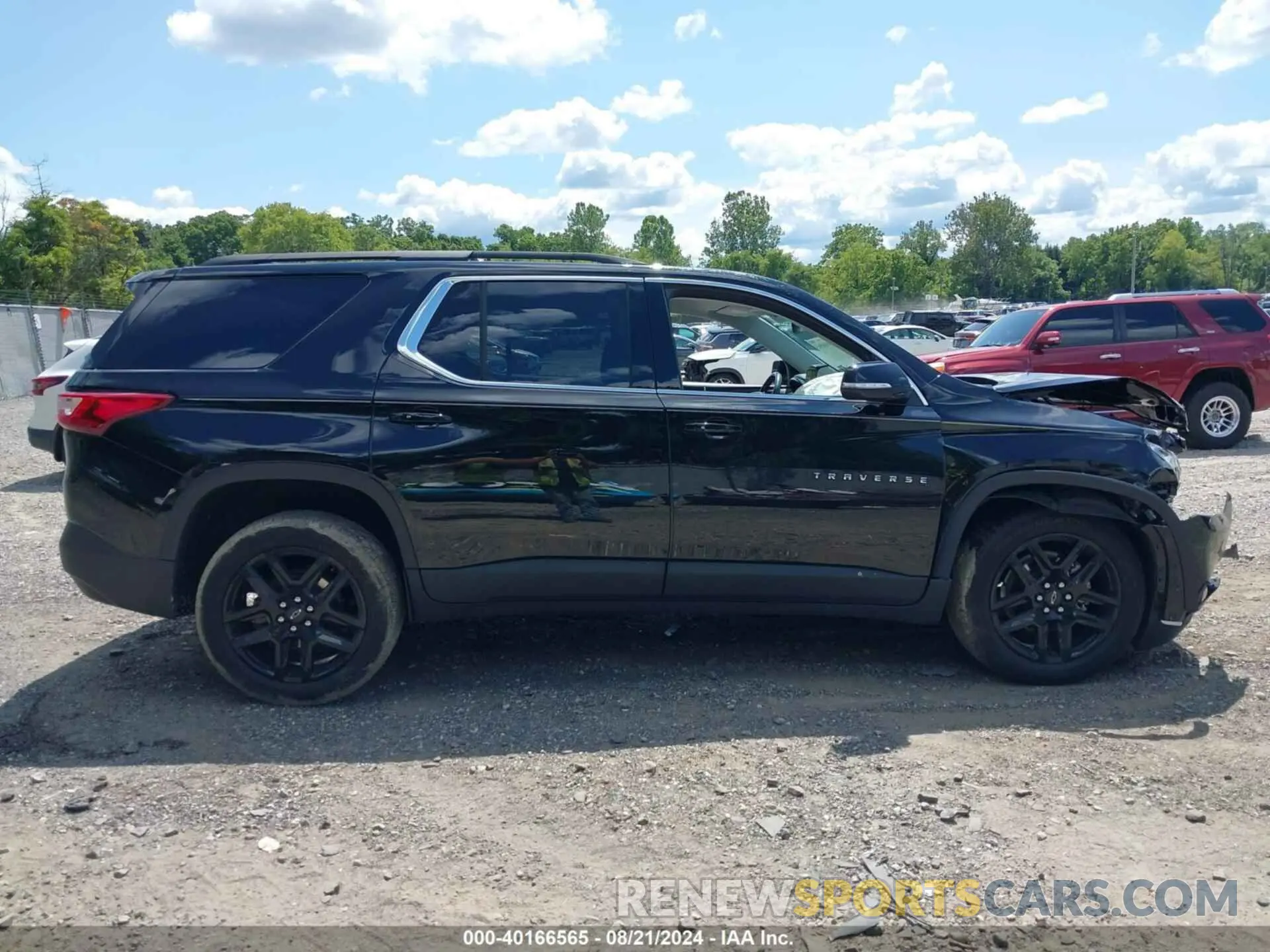 13 Photograph of a damaged car 1GNERGKW1MJ270576 CHEVROLET TRAVERSE 2021