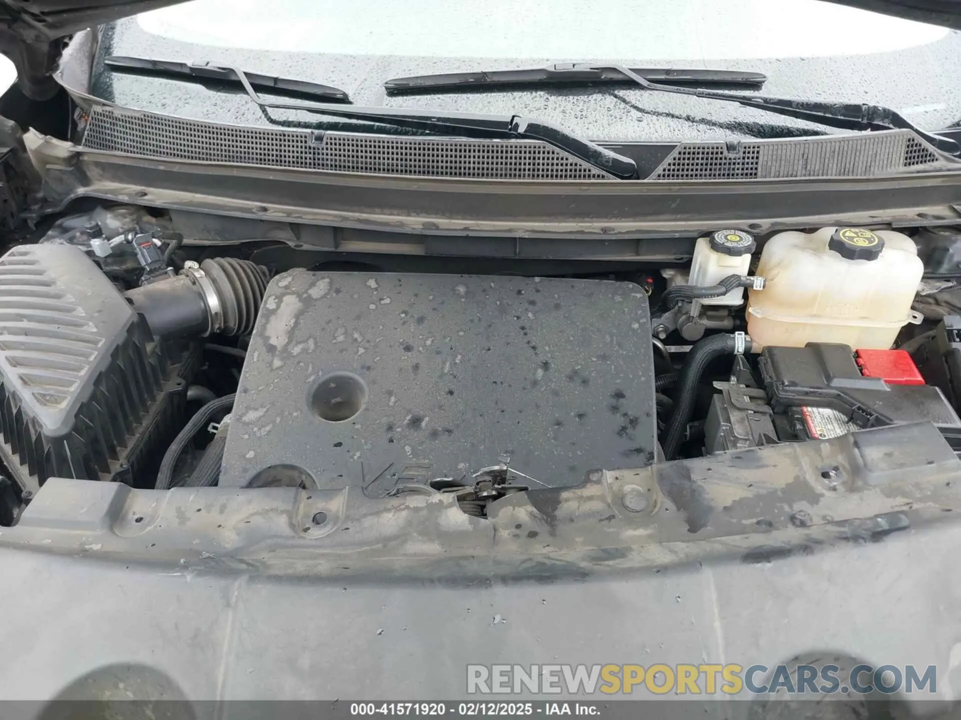 10 Photograph of a damaged car 1GNERGKW2MJ121142 CHEVROLET TRAVERSE 2021