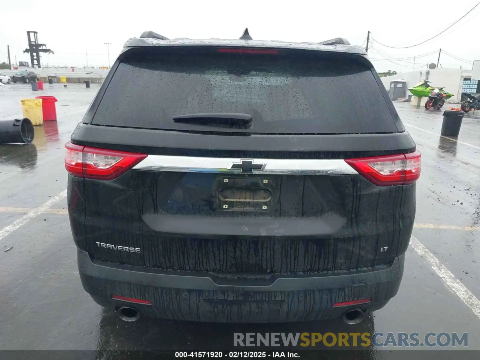 16 Photograph of a damaged car 1GNERGKW2MJ121142 CHEVROLET TRAVERSE 2021