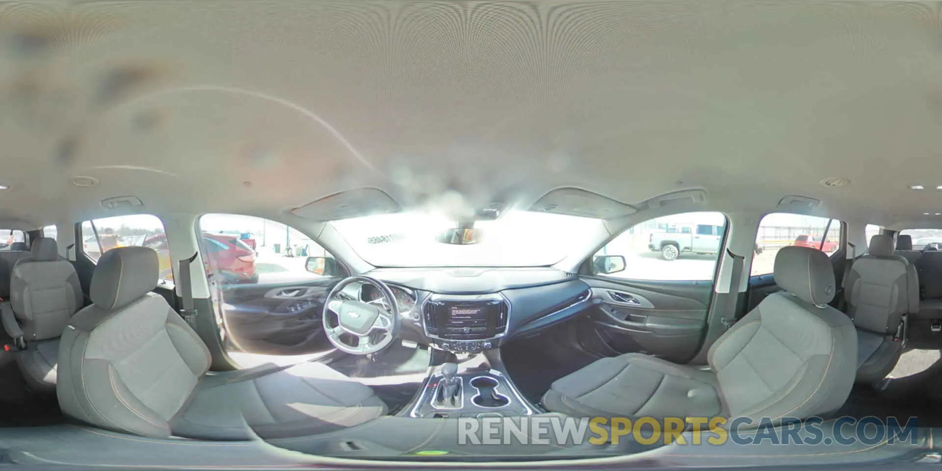 15 Photograph of a damaged car 1GNERGKW2MJ122517 CHEVROLET TRAVERSE 2021