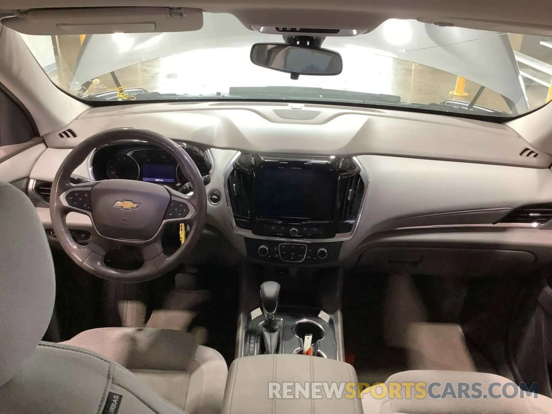 13 Photograph of a damaged car 1GNERGKW2MJ183284 CHEVROLET TRAVERSE 2021