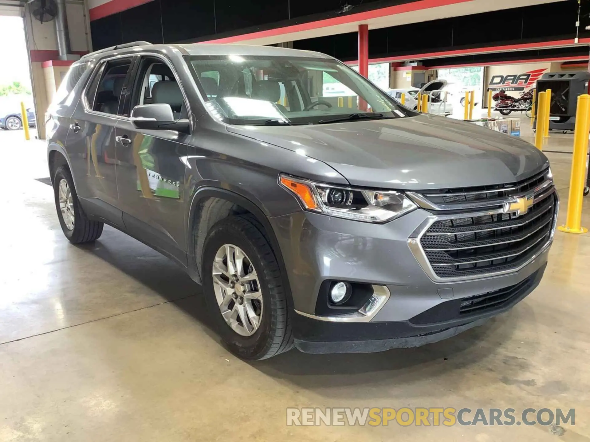 6 Photograph of a damaged car 1GNERGKW2MJ183284 CHEVROLET TRAVERSE 2021