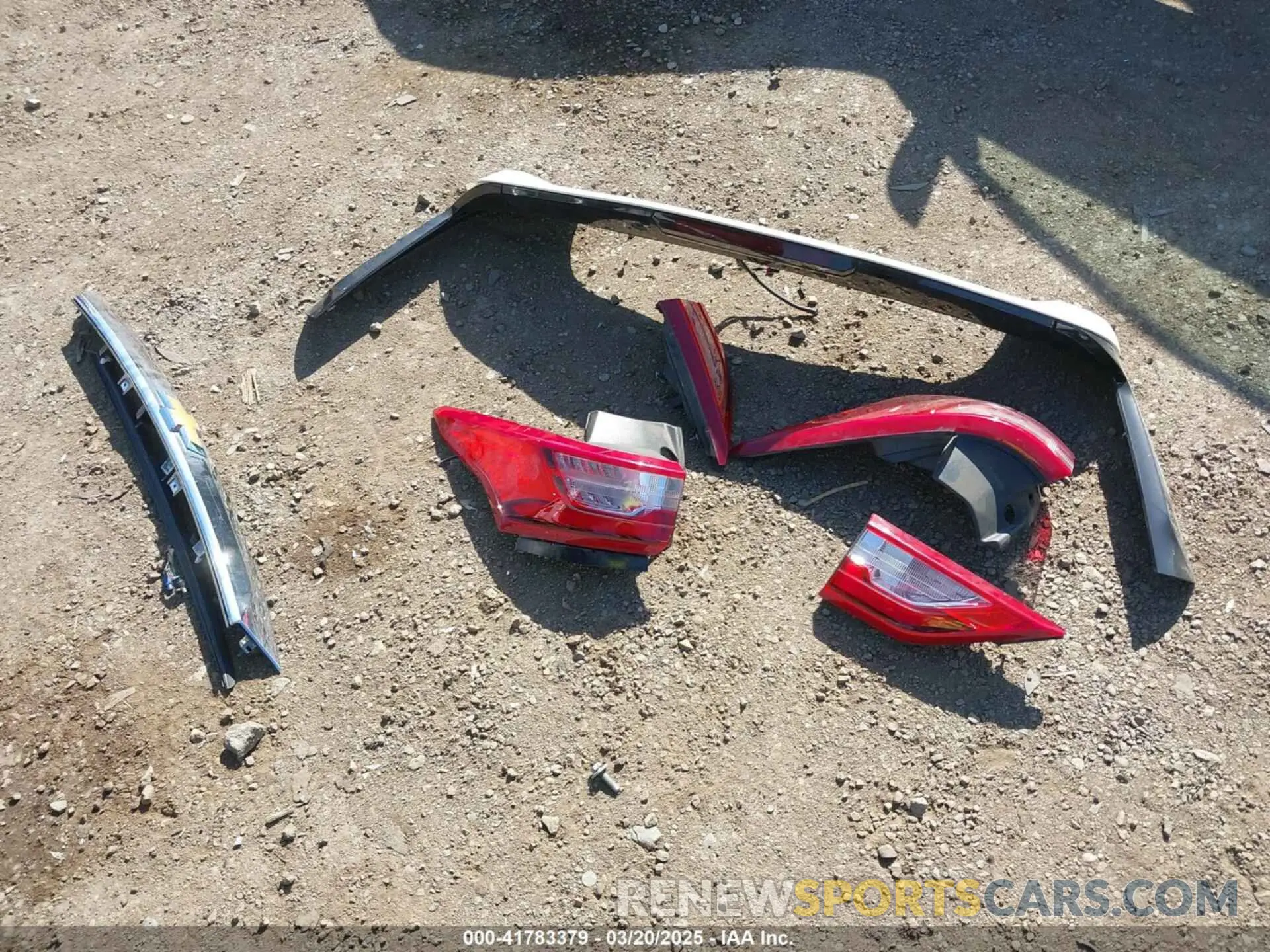 12 Photograph of a damaged car 1GNERGKW2MJ238882 CHEVROLET TRAVERSE 2021