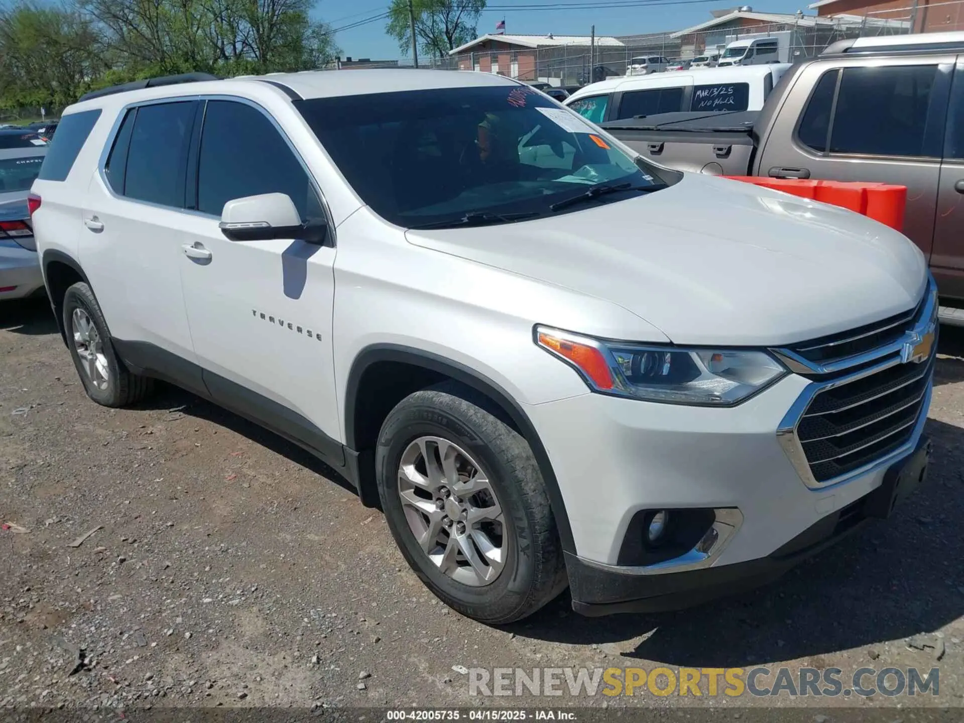 1 Photograph of a damaged car 1GNERGKW3MJ155350 CHEVROLET TRAVERSE 2021