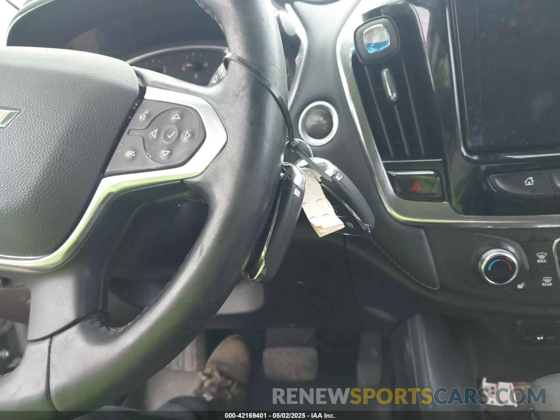 11 Photograph of a damaged car 1GNERGKW3MJ157258 CHEVROLET TRAVERSE 2021