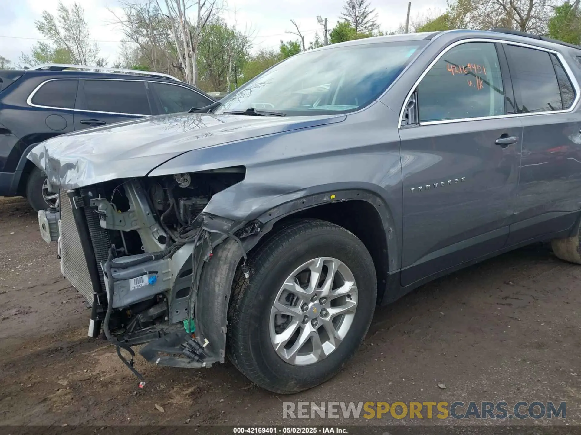 6 Photograph of a damaged car 1GNERGKW3MJ157258 CHEVROLET TRAVERSE 2021
