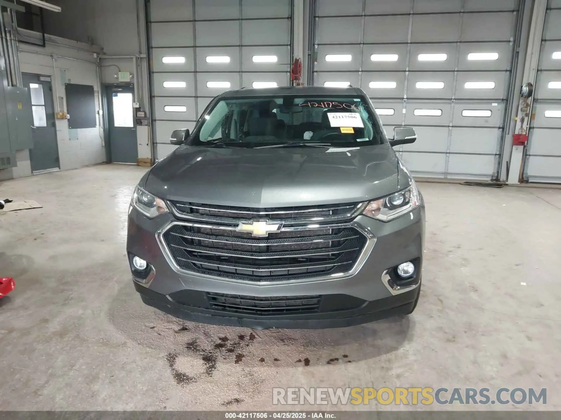 12 Photograph of a damaged car 1GNERGKW3MJ198506 CHEVROLET TRAVERSE 2021