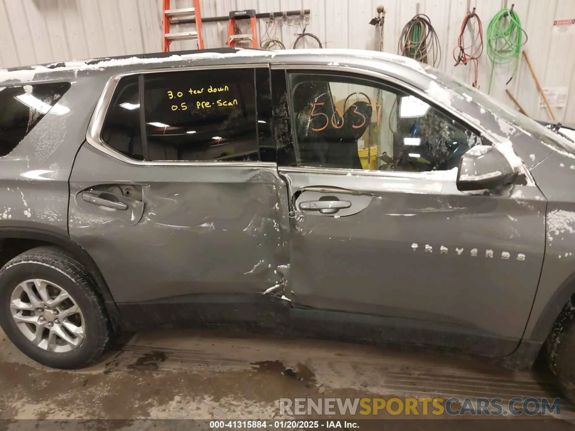 6 Photograph of a damaged car 1GNERGKW3MJ199347 CHEVROLET TRAVERSE 2021