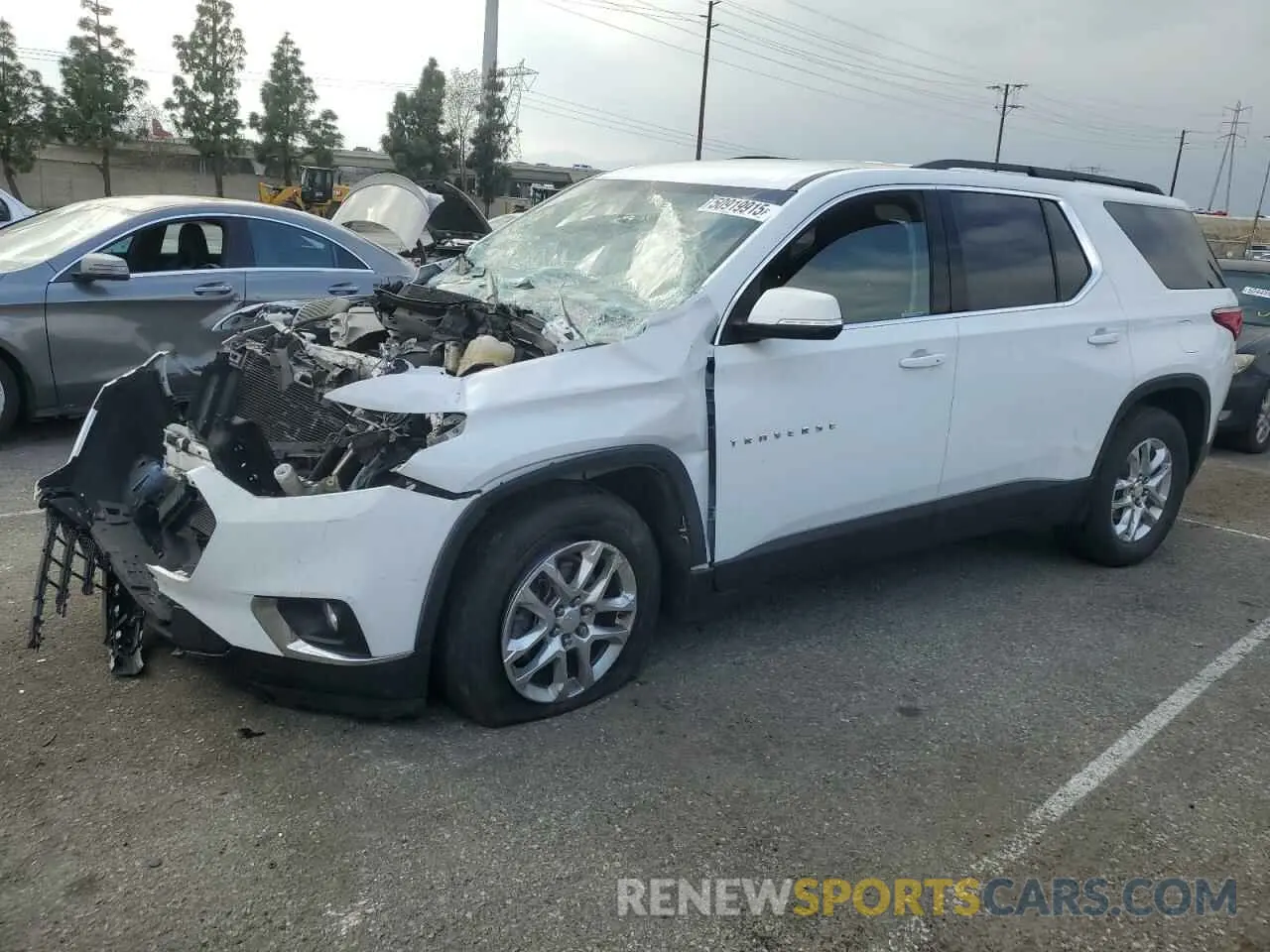 1 Photograph of a damaged car 1GNERGKW4MJ180564 CHEVROLET TRAVERSE 2021