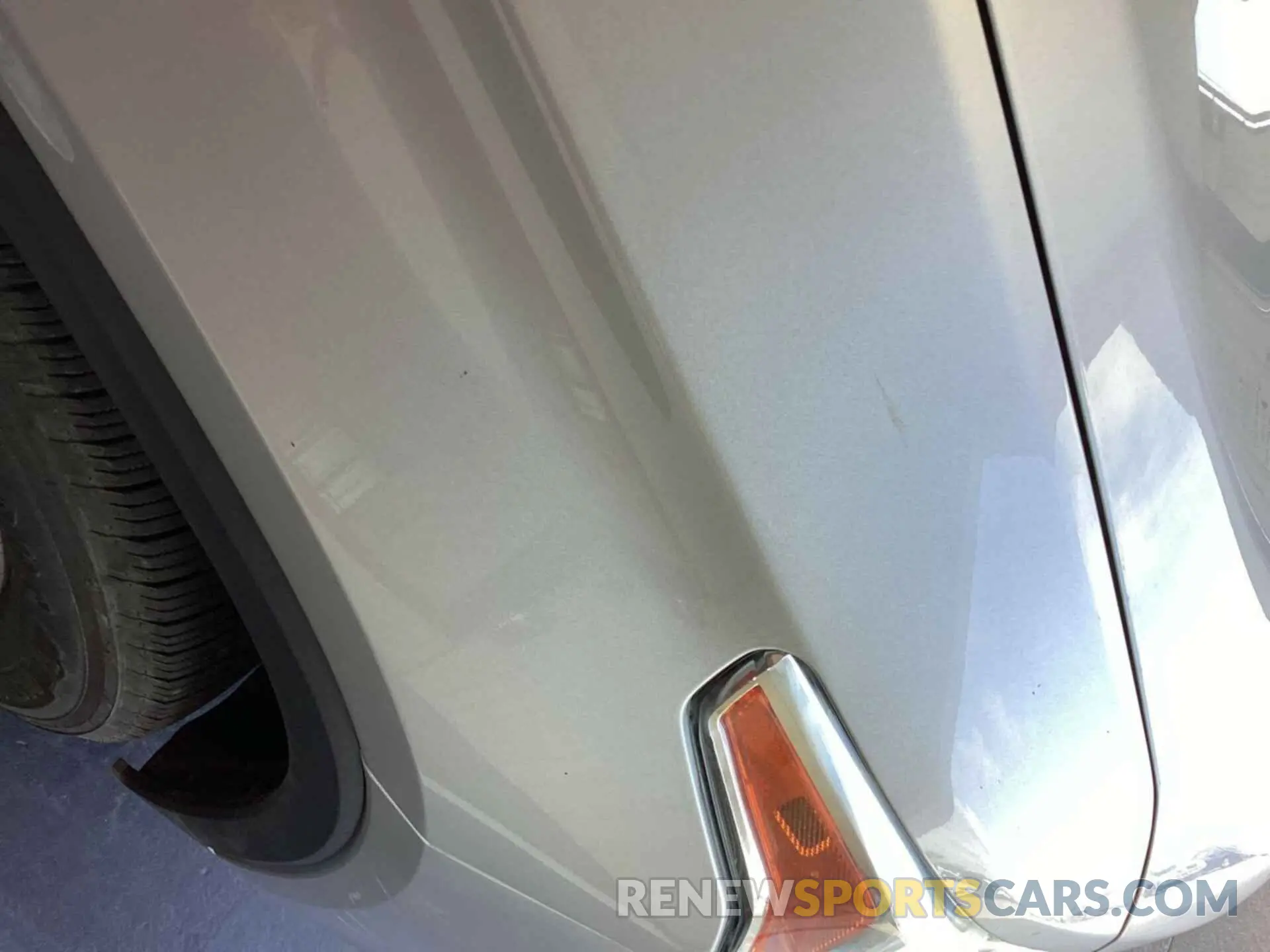 16 Photograph of a damaged car 1GNERGKW4MJ181360 CHEVROLET TRAVERSE 2021