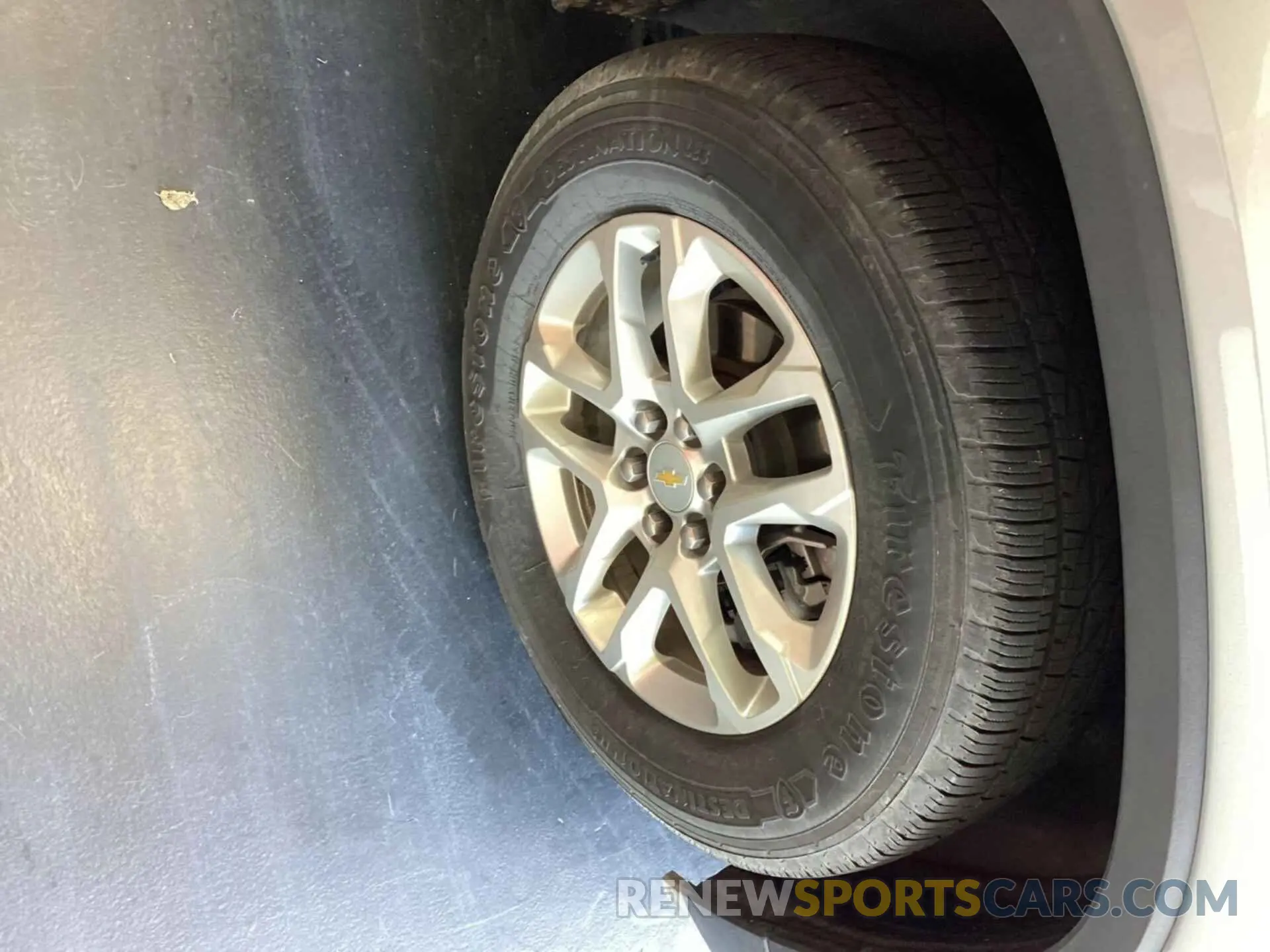 23 Photograph of a damaged car 1GNERGKW4MJ181360 CHEVROLET TRAVERSE 2021