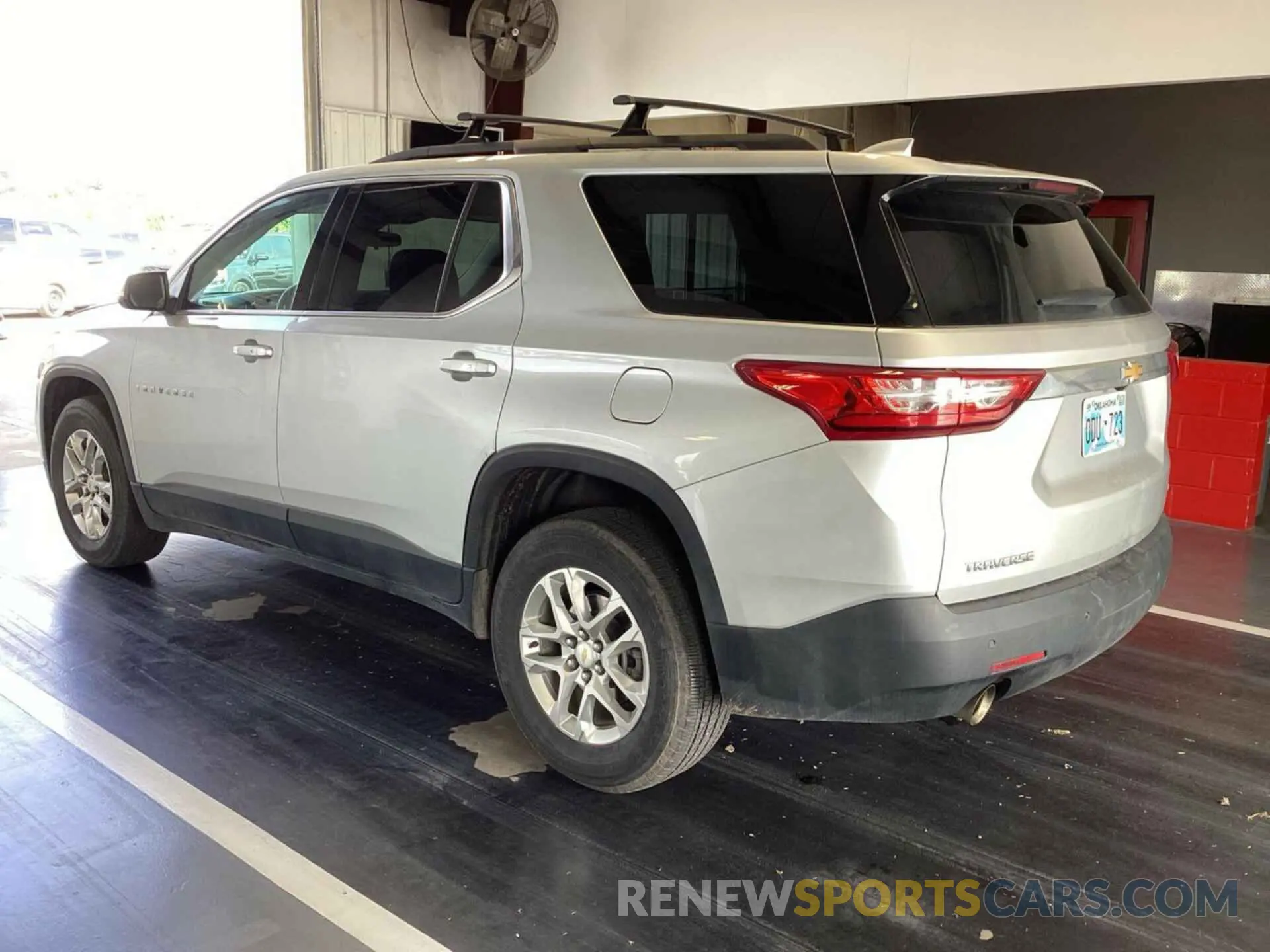 26 Photograph of a damaged car 1GNERGKW4MJ181360 CHEVROLET TRAVERSE 2021