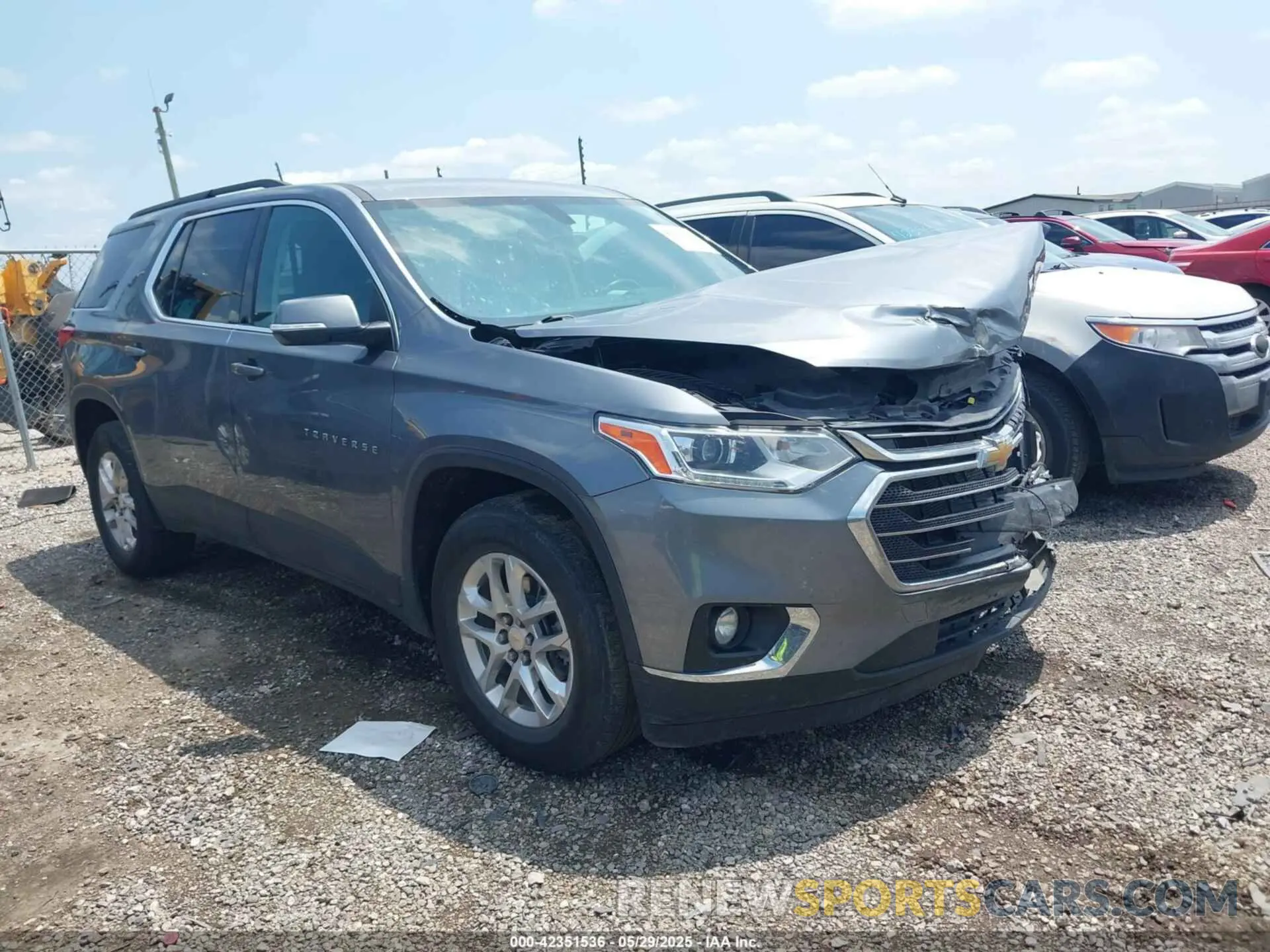 1 Photograph of a damaged car 1GNERGKW4MJ182329 CHEVROLET TRAVERSE 2021
