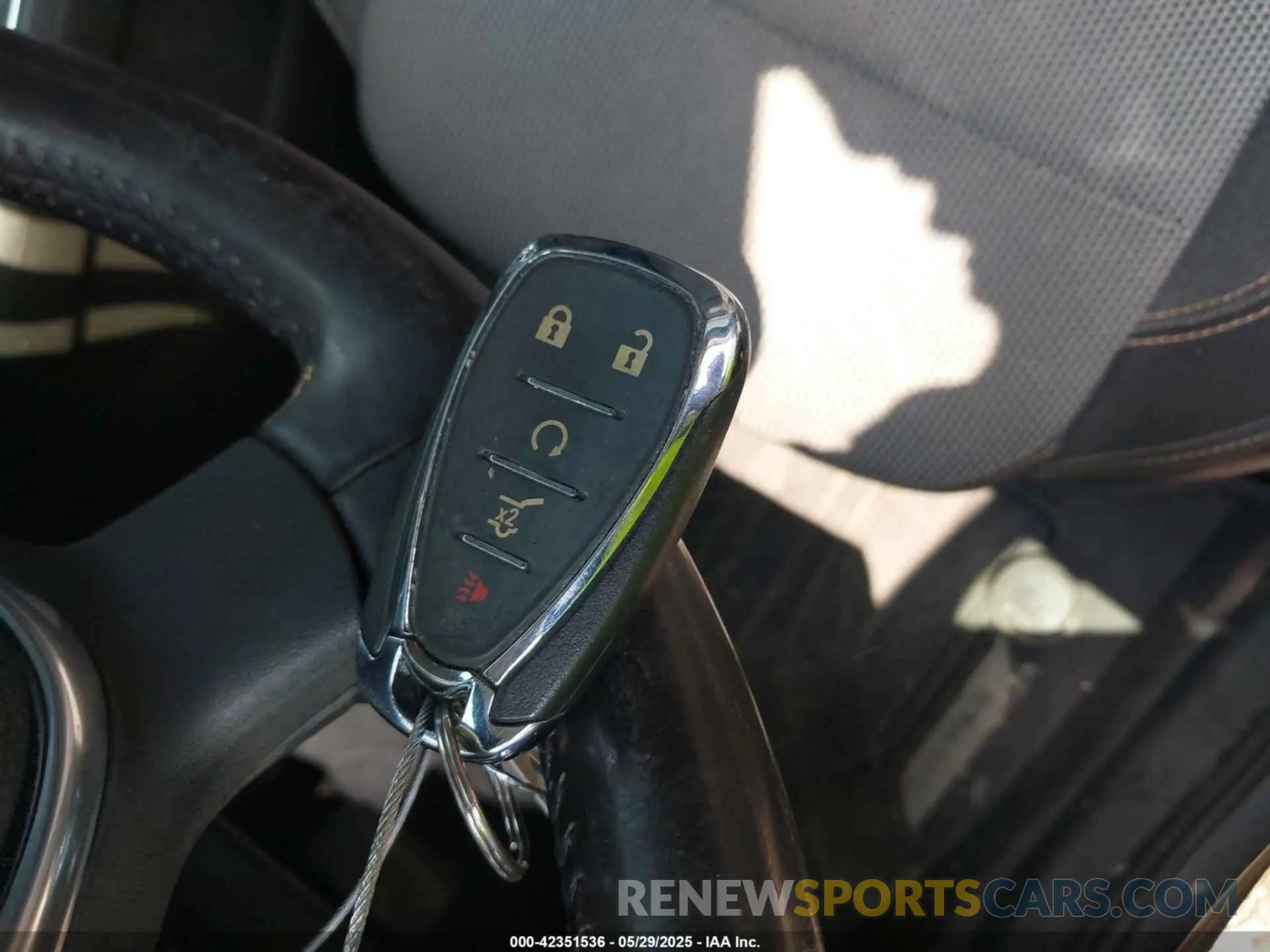 11 Photograph of a damaged car 1GNERGKW4MJ182329 CHEVROLET TRAVERSE 2021