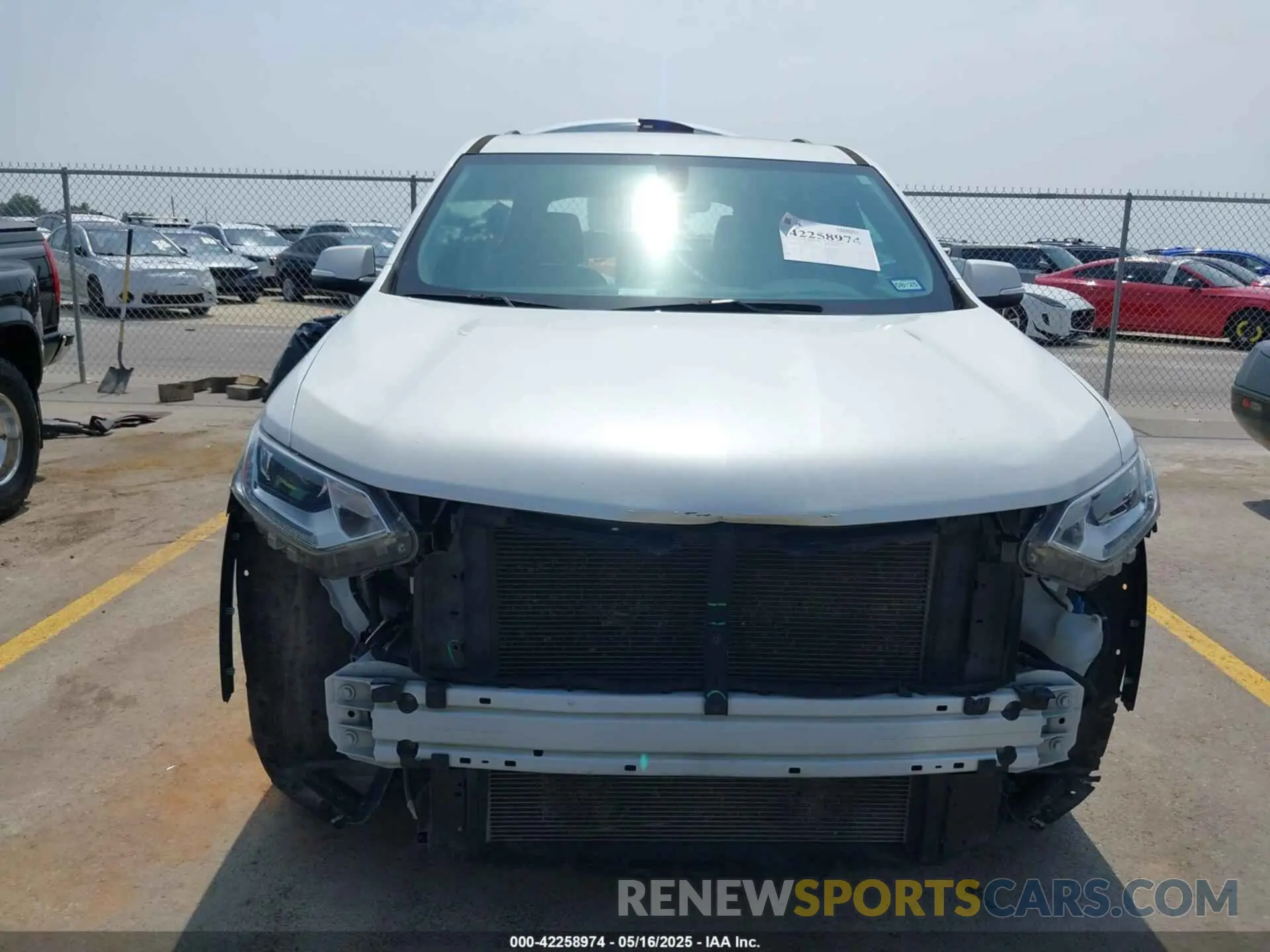 6 Photograph of a damaged car 1GNERGKW5MJ154989 CHEVROLET TRAVERSE 2021