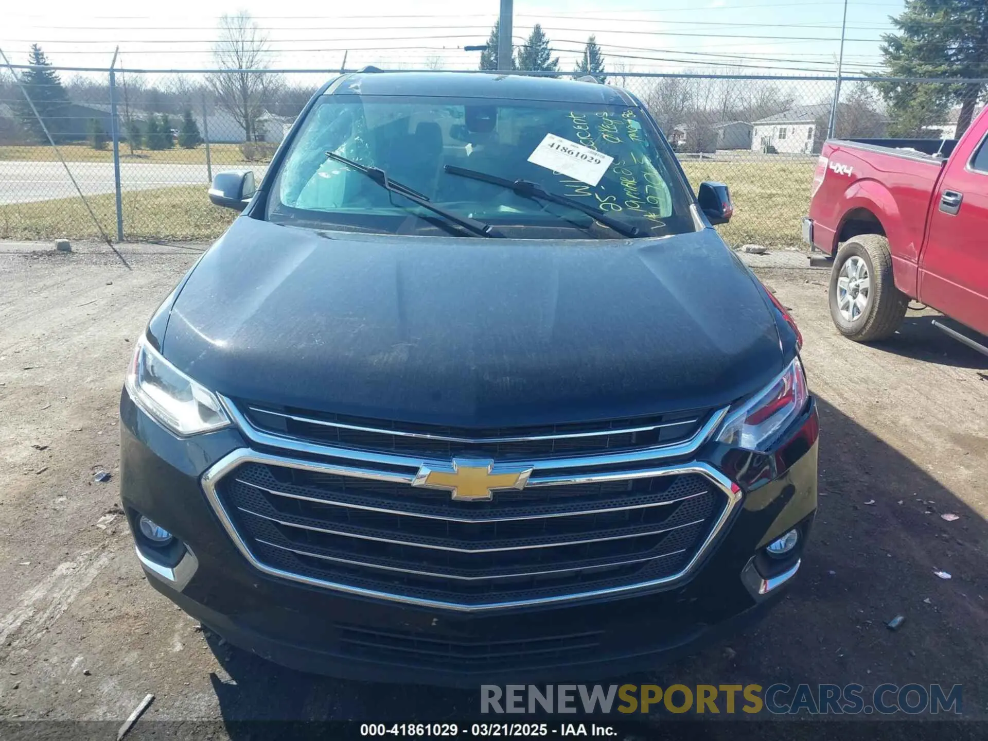 12 Photograph of a damaged car 1GNERGKW5MJ197065 CHEVROLET TRAVERSE 2021