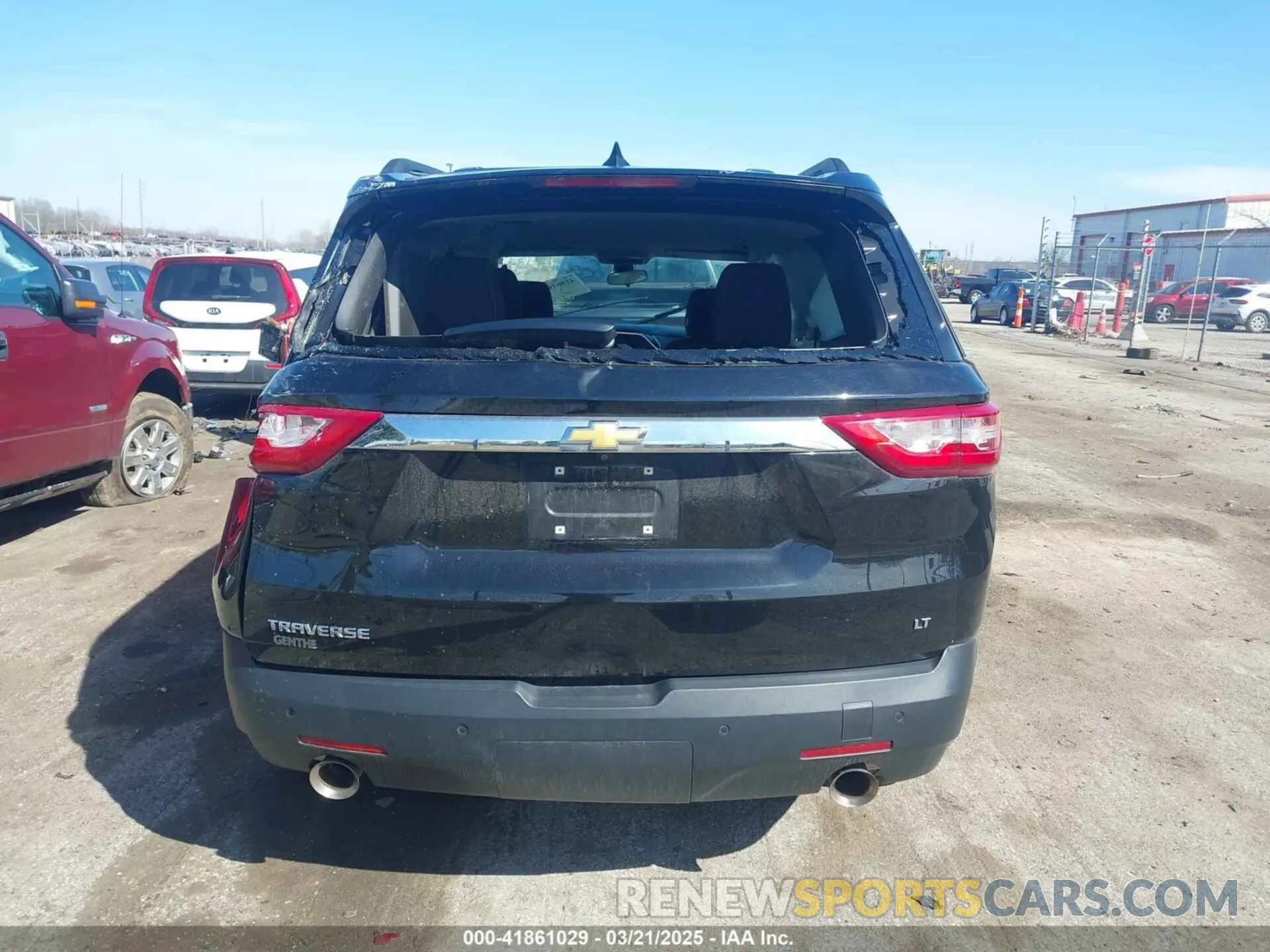 16 Photograph of a damaged car 1GNERGKW5MJ197065 CHEVROLET TRAVERSE 2021