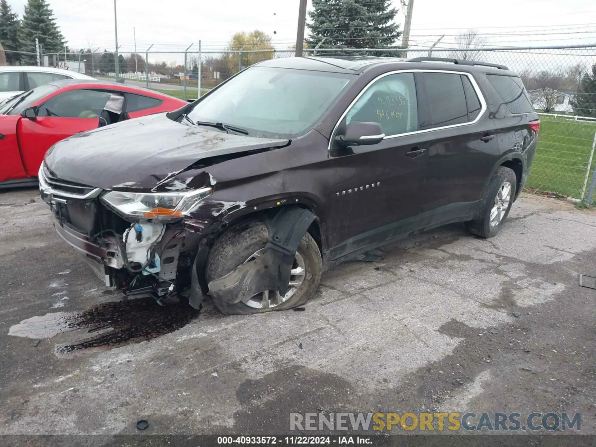 2 Photograph of a damaged car 1GNERGKW5MJ208016 CHEVROLET TRAVERSE 2021