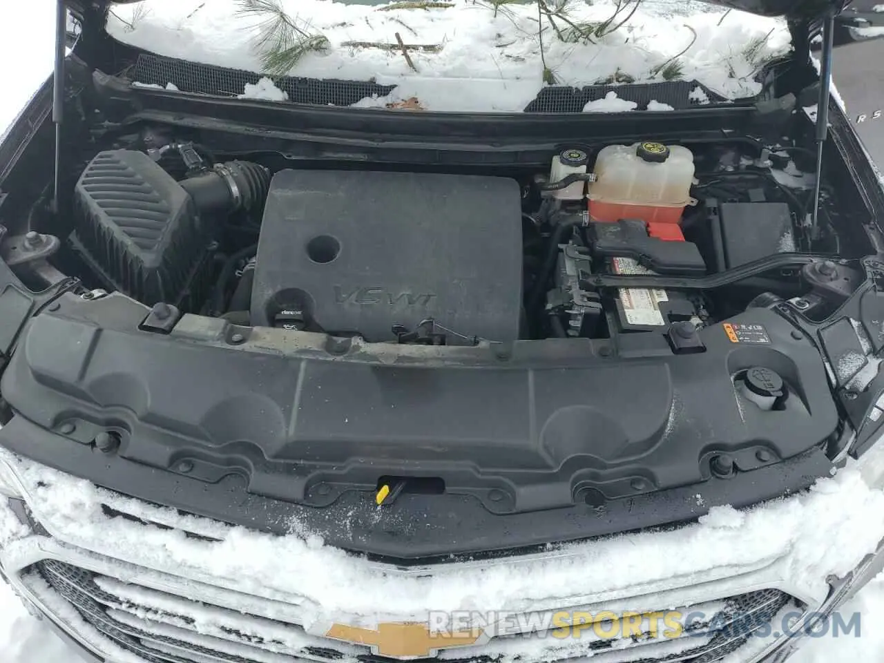 12 Photograph of a damaged car 1GNERGKW6MJ105588 CHEVROLET TRAVERSE 2021