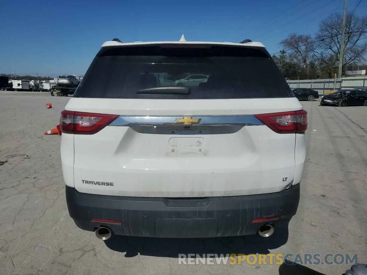 6 Photograph of a damaged car 1GNERGKW6MJ148425 CHEVROLET TRAVERSE 2021