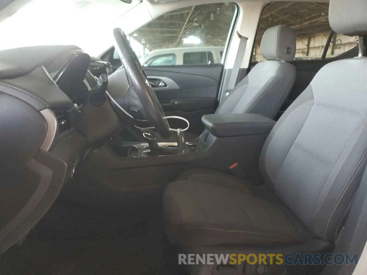 7 Photograph of a damaged car 1GNERGKW6MJ169288 CHEVROLET TRAVERSE 2021