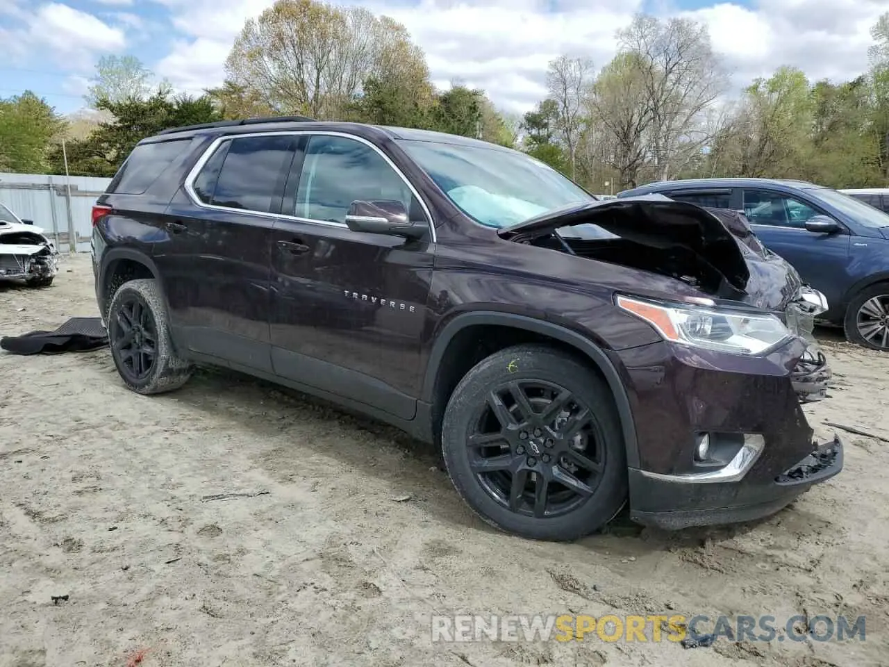 4 Photograph of a damaged car 1GNERGKW7MJ186231 CHEVROLET TRAVERSE 2021
