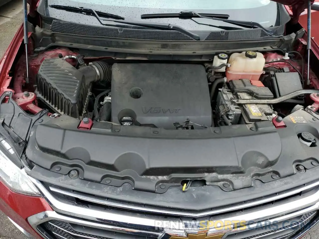 12 Photograph of a damaged car 1GNERGKW7MJ200404 CHEVROLET TRAVERSE 2021