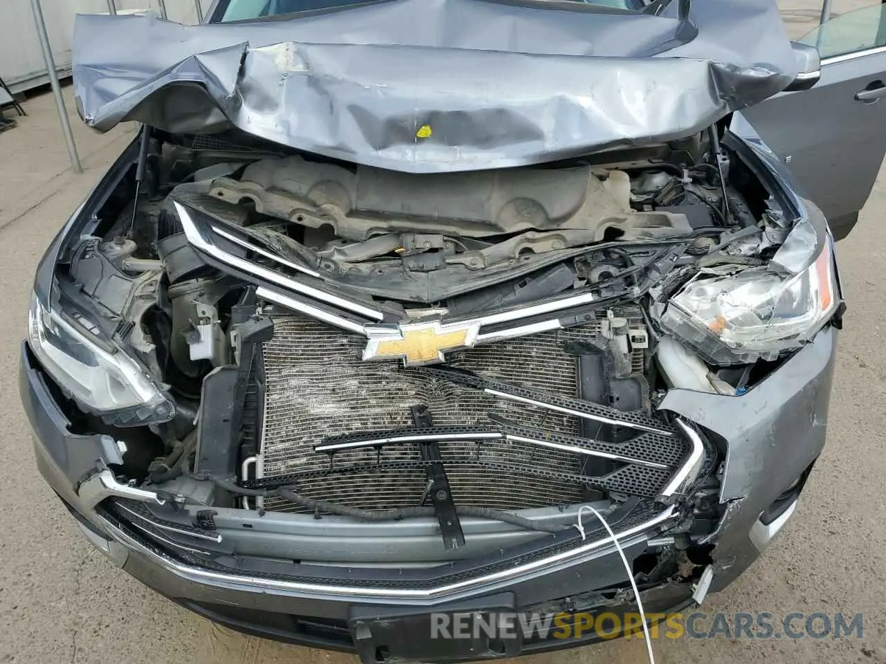 12 Photograph of a damaged car 1GNERGKW7MJ249943 CHEVROLET TRAVERSE 2021