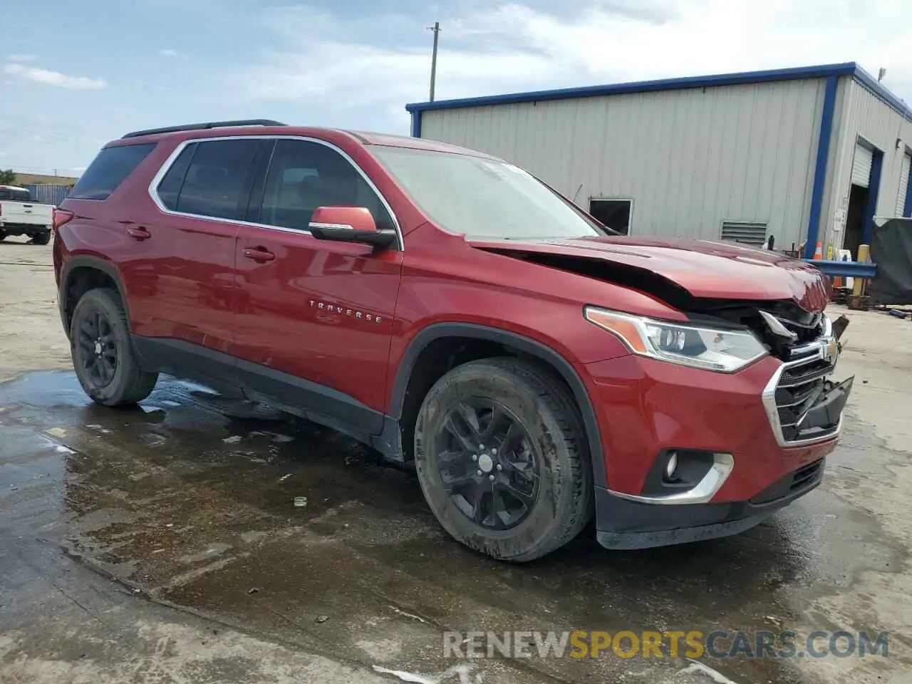 4 Photograph of a damaged car 1GNERGKW8MJ134851 CHEVROLET TRAVERSE 2021