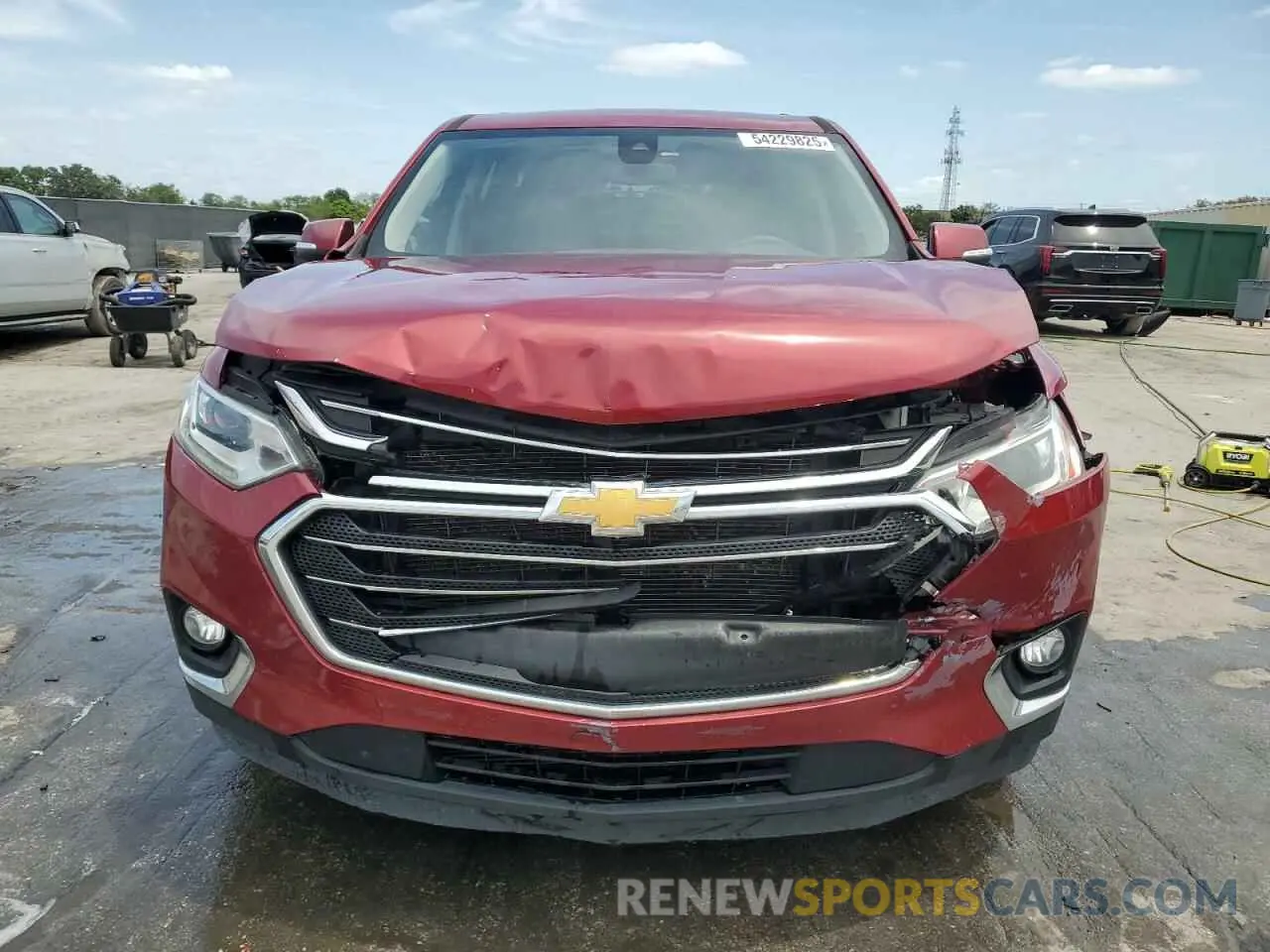5 Photograph of a damaged car 1GNERGKW8MJ134851 CHEVROLET TRAVERSE 2021