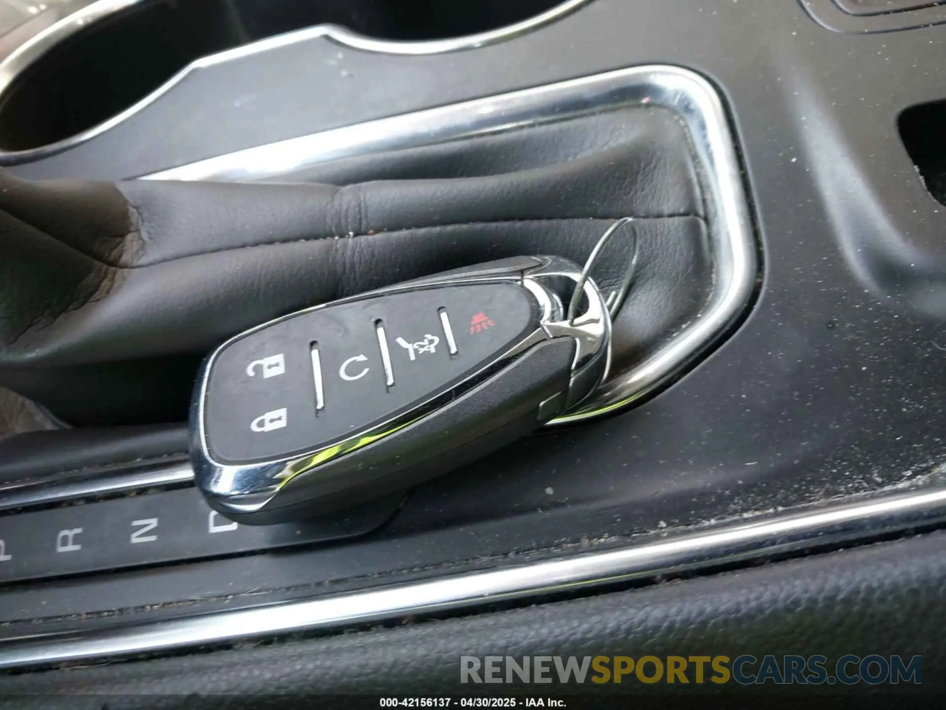 11 Photograph of a damaged car 1GNERGKW8MJ208513 CHEVROLET TRAVERSE 2021