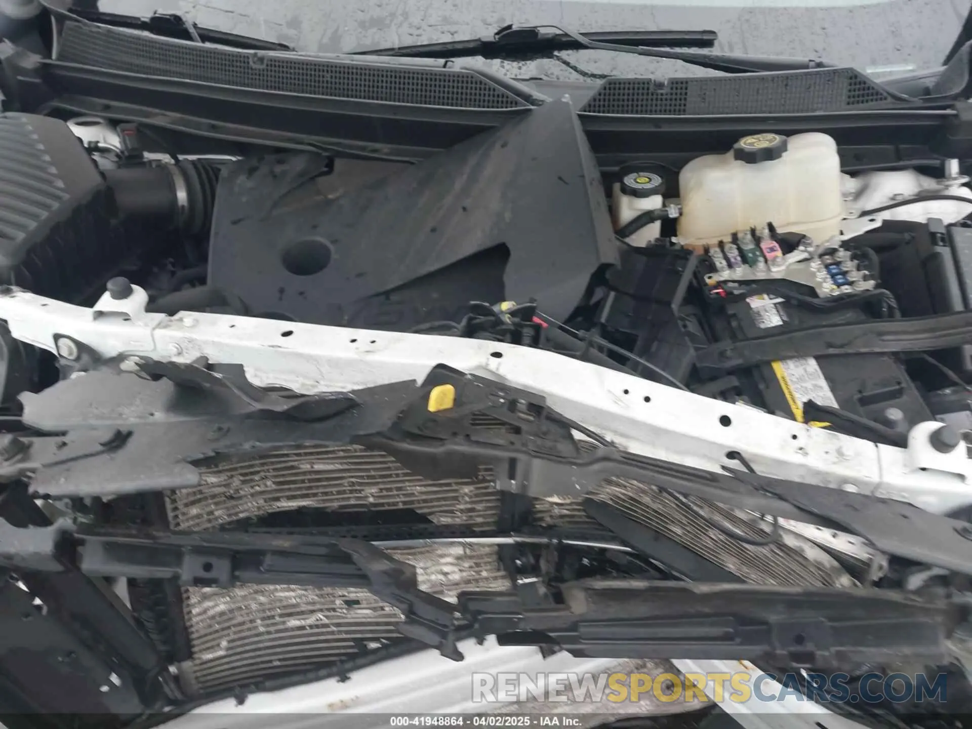 10 Photograph of a damaged car 1GNERGKW8MJ243343 CHEVROLET TRAVERSE 2021