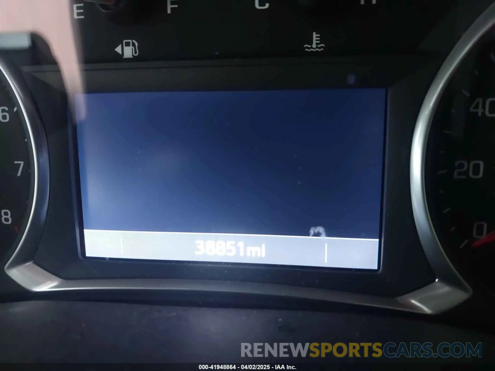 14 Photograph of a damaged car 1GNERGKW8MJ243343 CHEVROLET TRAVERSE 2021