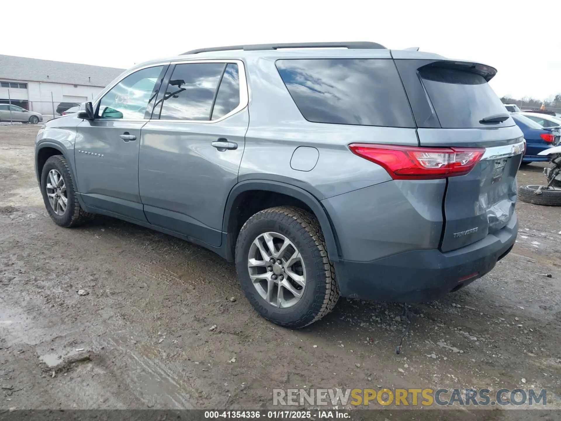 3 Photograph of a damaged car 1GNERGKW9MJ204194 CHEVROLET TRAVERSE 2021