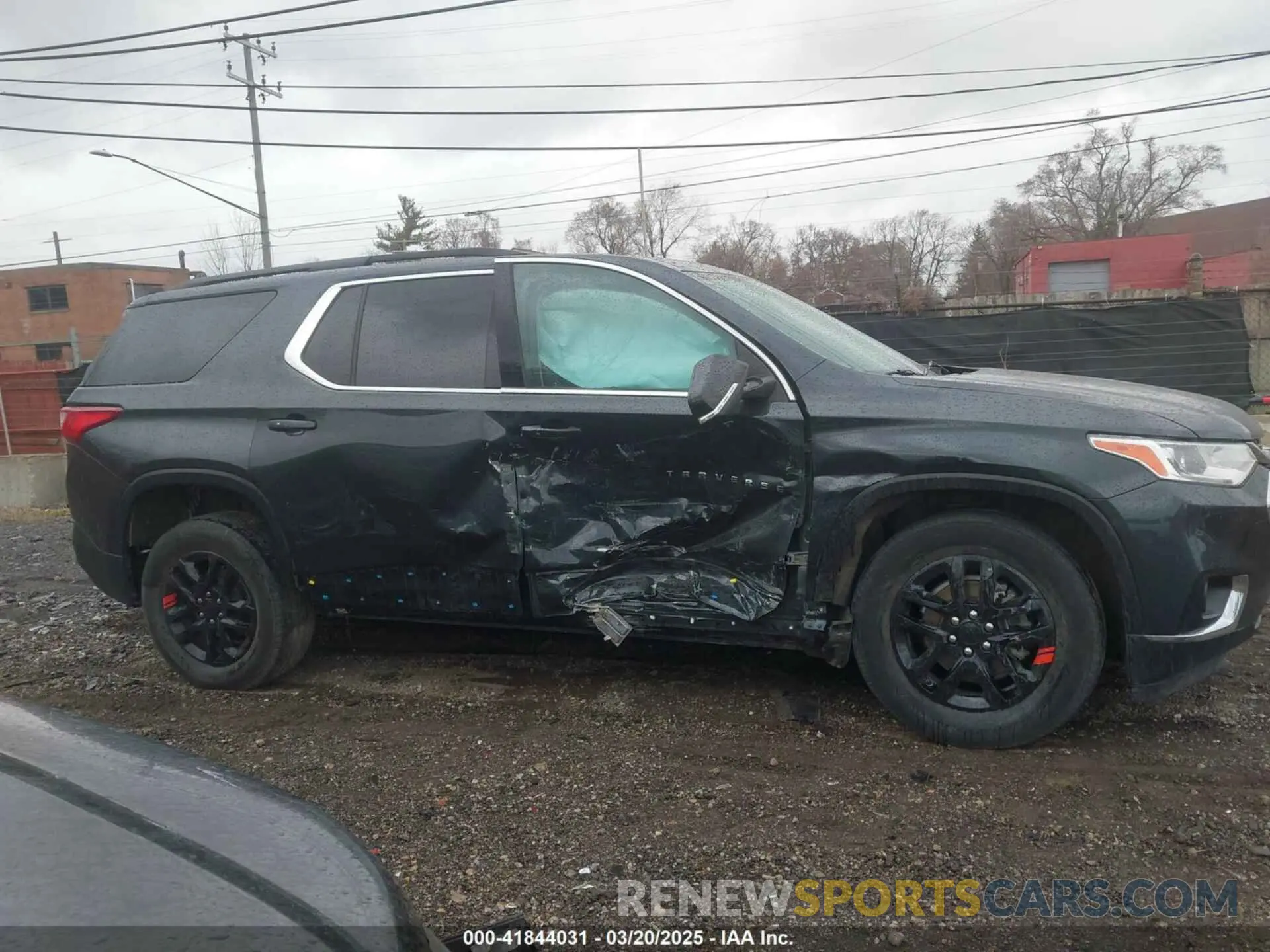 13 Photograph of a damaged car 1GNERGKW9MJ234571 CHEVROLET TRAVERSE 2021