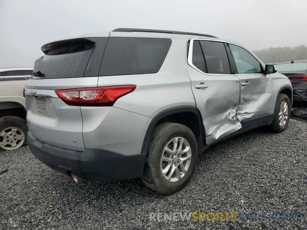 3 Photograph of a damaged car 1GNERGKW9MJ265951 CHEVROLET TRAVERSE 2021