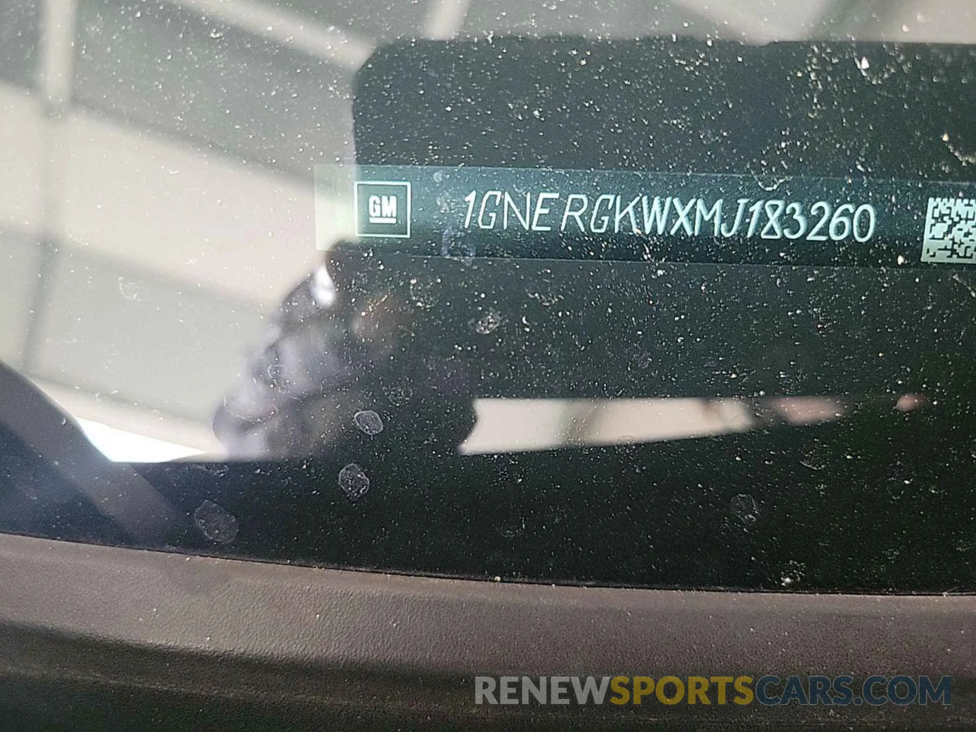 12 Photograph of a damaged car 1GNERGKWXMJ183260 CHEVROLET TRAVERSE 2021