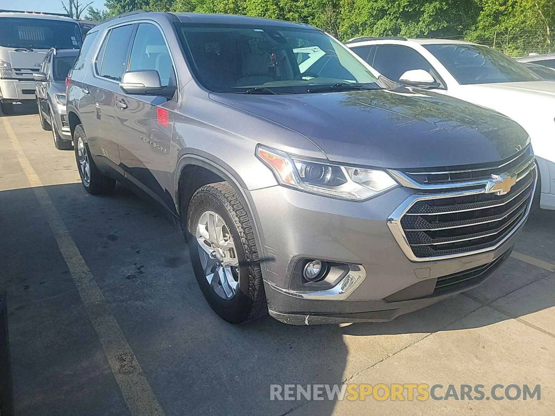 13 Photograph of a damaged car 1GNERGKWXMJ183260 CHEVROLET TRAVERSE 2021