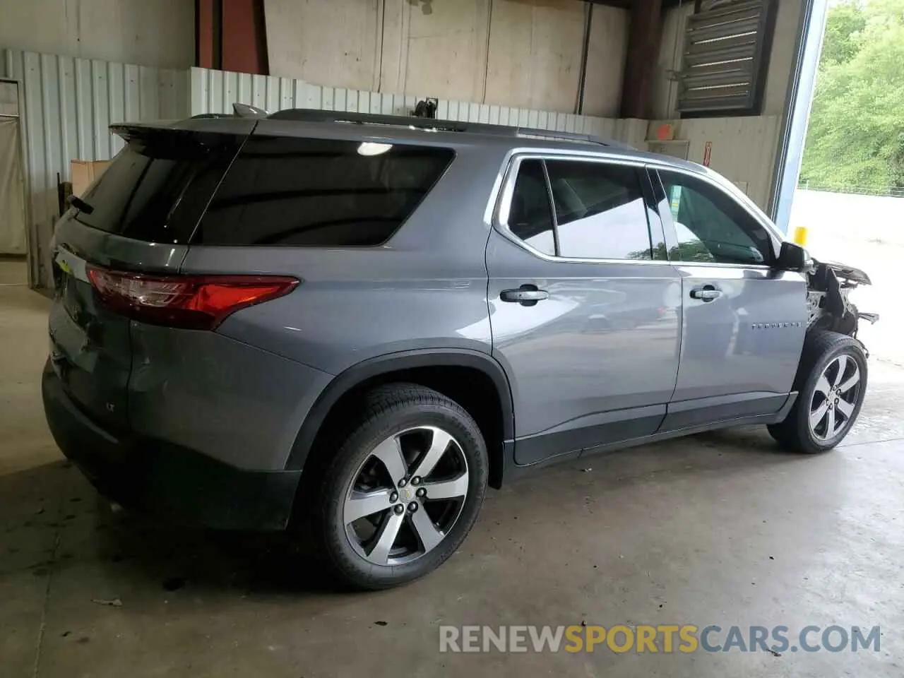 3 Photograph of a damaged car 1GNERHKW0MJ182317 CHEVROLET TRAVERSE 2021