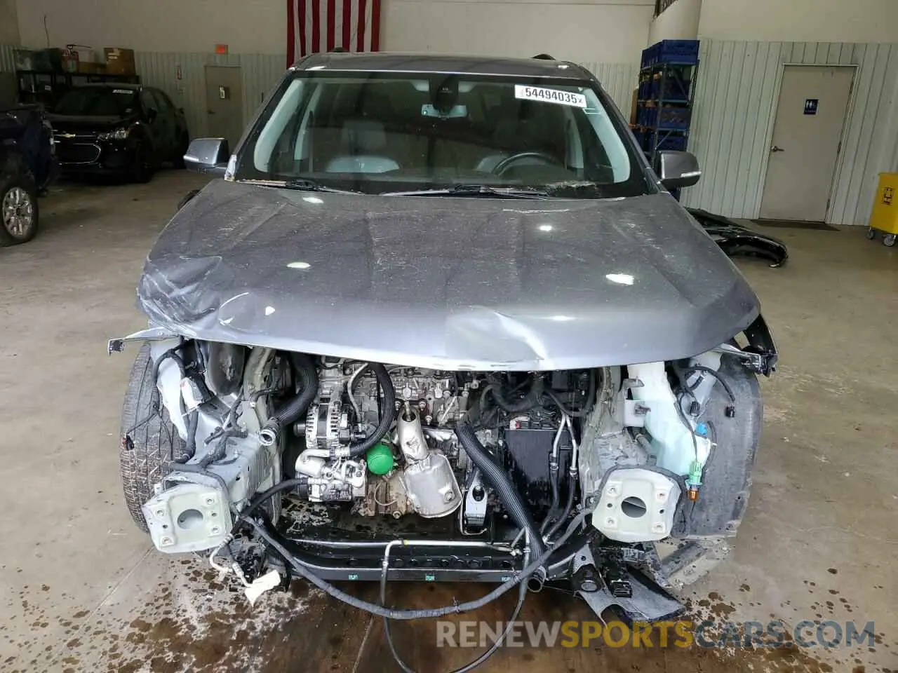 5 Photograph of a damaged car 1GNERHKW0MJ182317 CHEVROLET TRAVERSE 2021