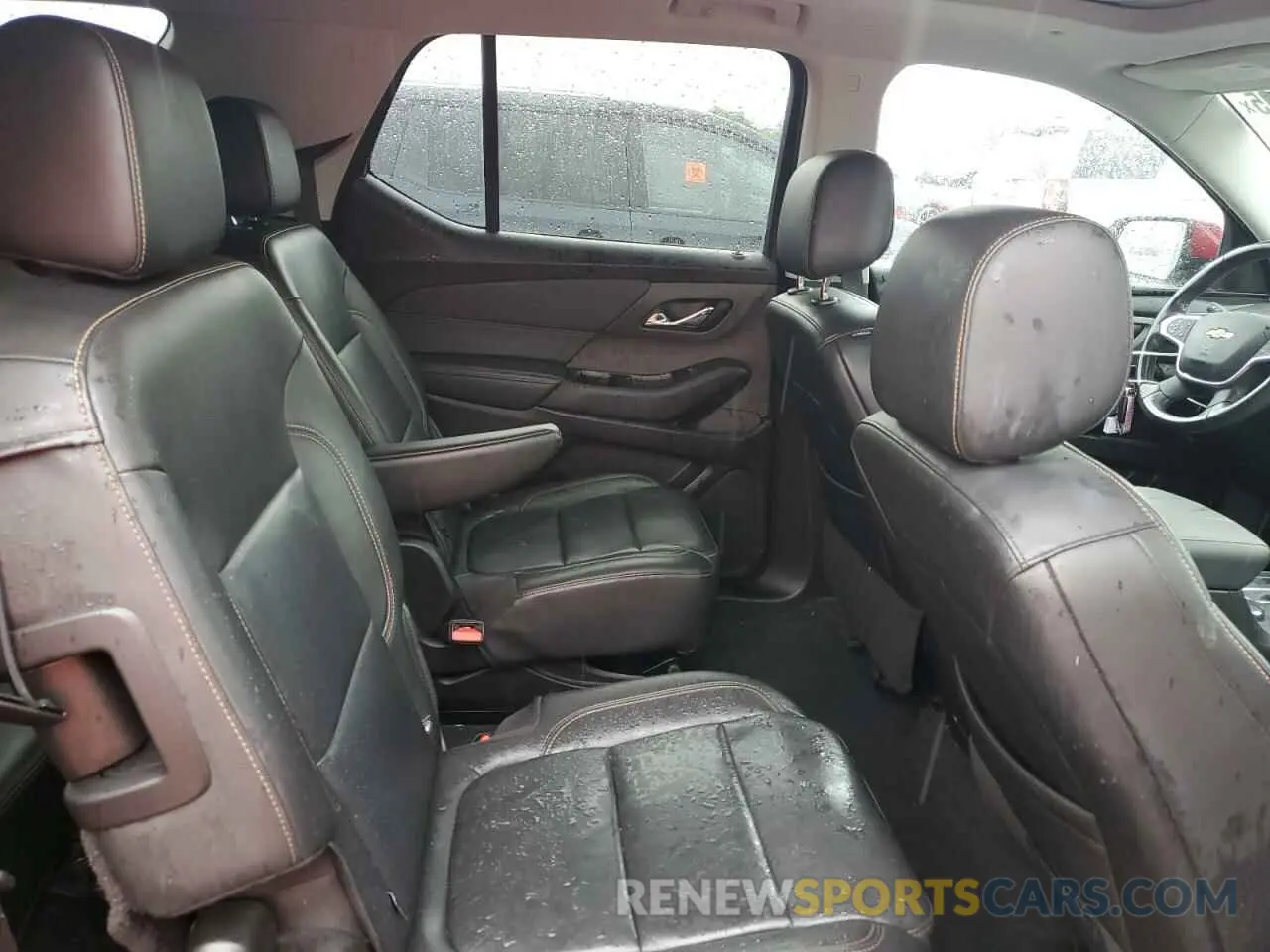 11 Photograph of a damaged car 1GNERHKW0MJ235033 CHEVROLET TRAVERSE 2021