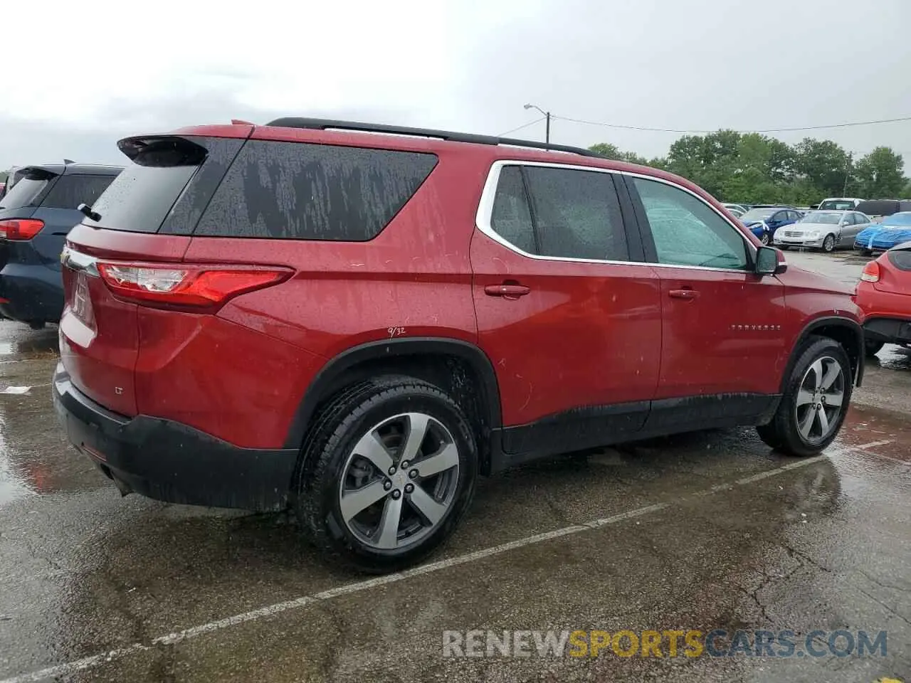 3 Photograph of a damaged car 1GNERHKW0MJ235033 CHEVROLET TRAVERSE 2021