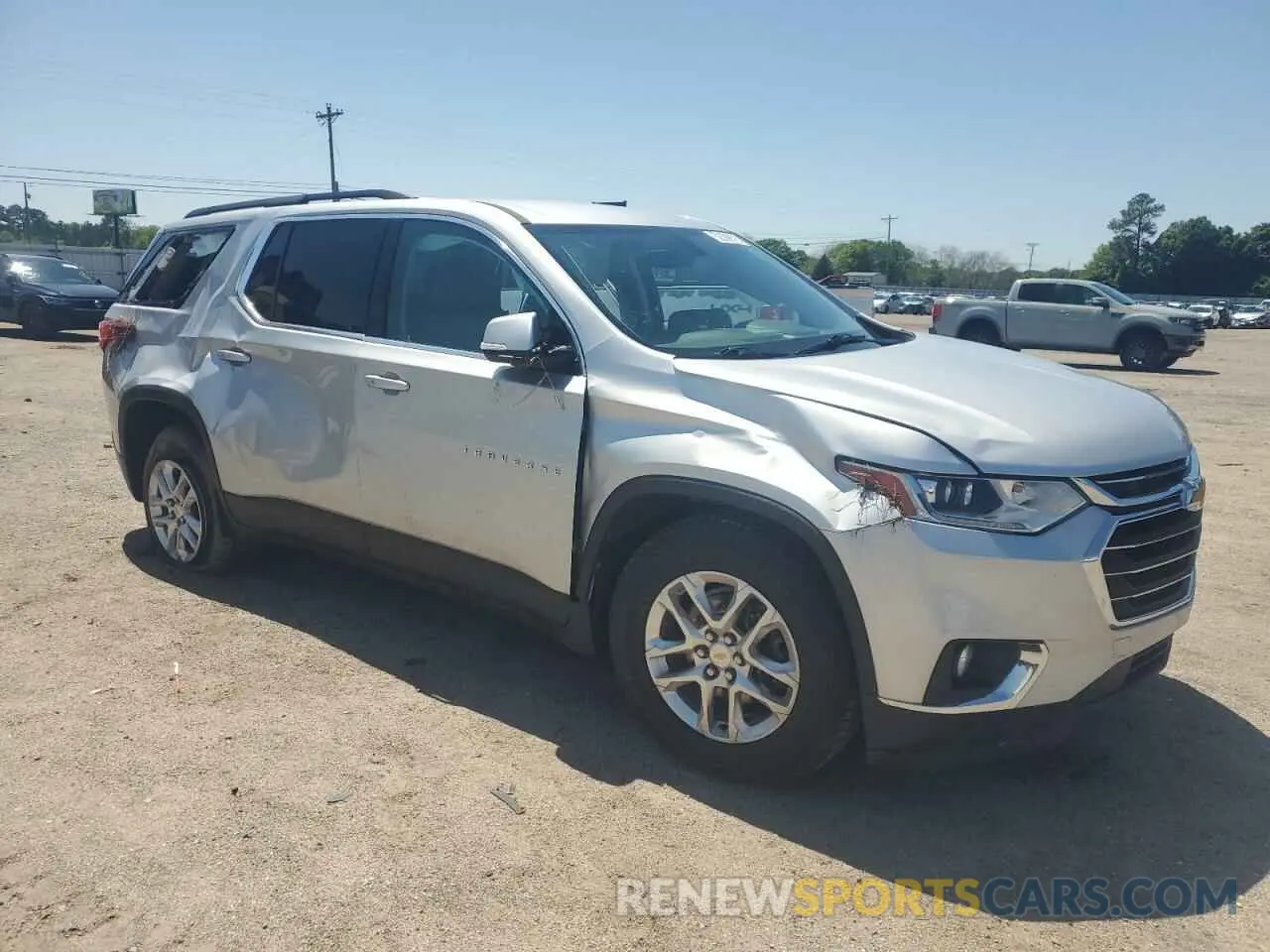 4 Photograph of a damaged car 1GNERHKW1MJ105052 CHEVROLET TRAVERSE 2021